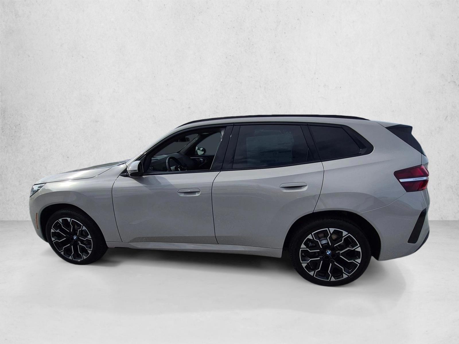 Thumbnail: 2026 BMW X3 - 2
