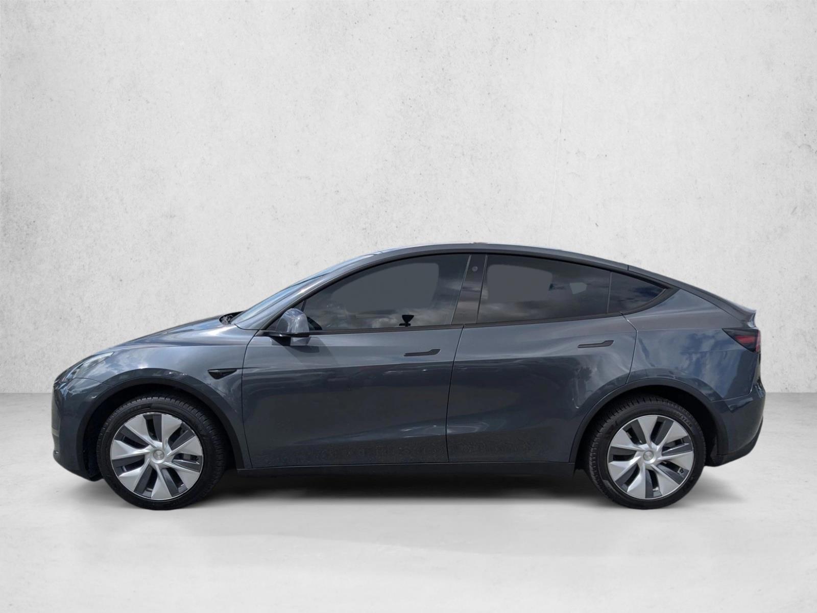 Thumbnail: 2023 Tesla Model Y - 2