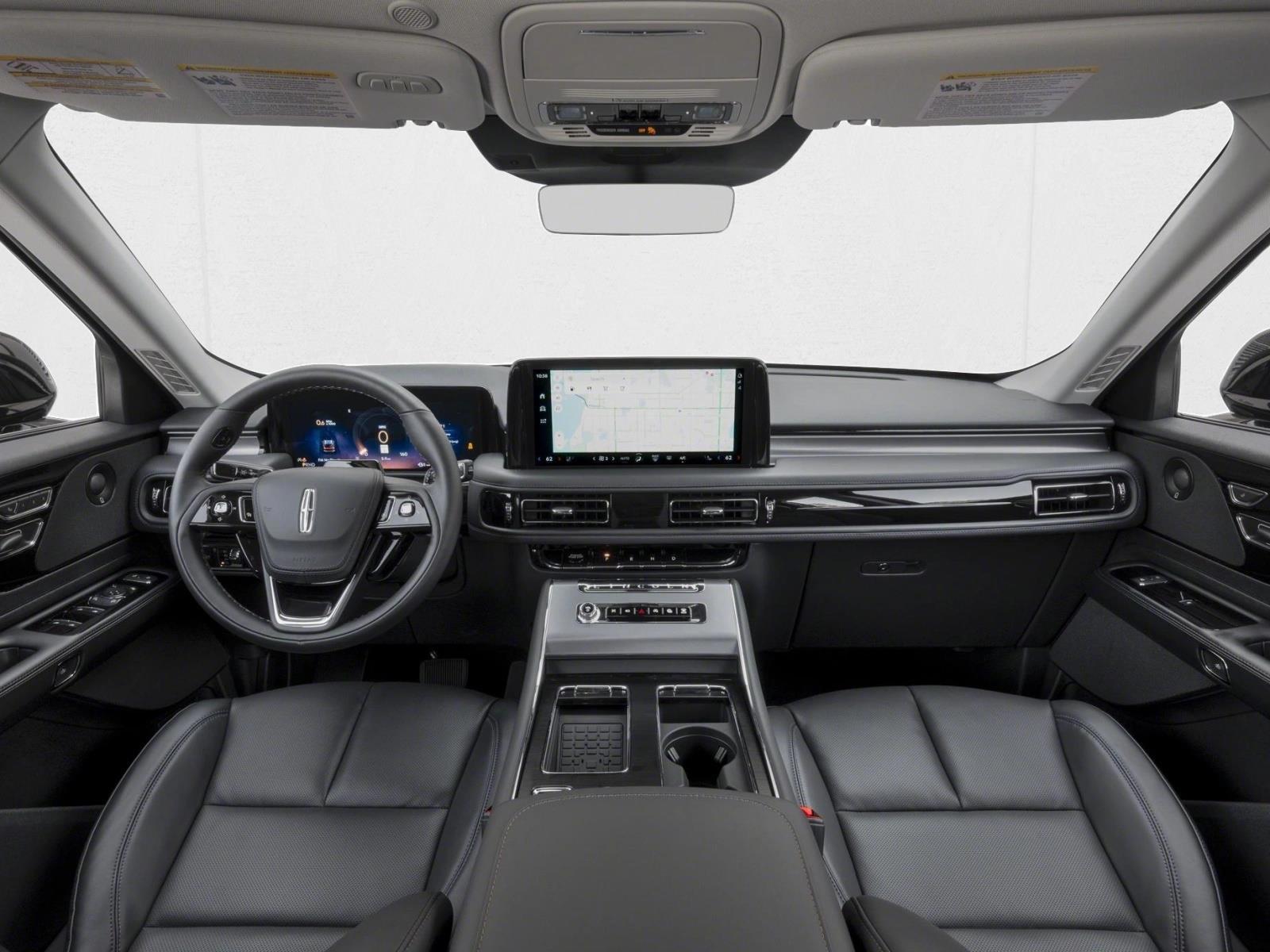 Thumbnail: 2026 Lincoln Aviator - 4