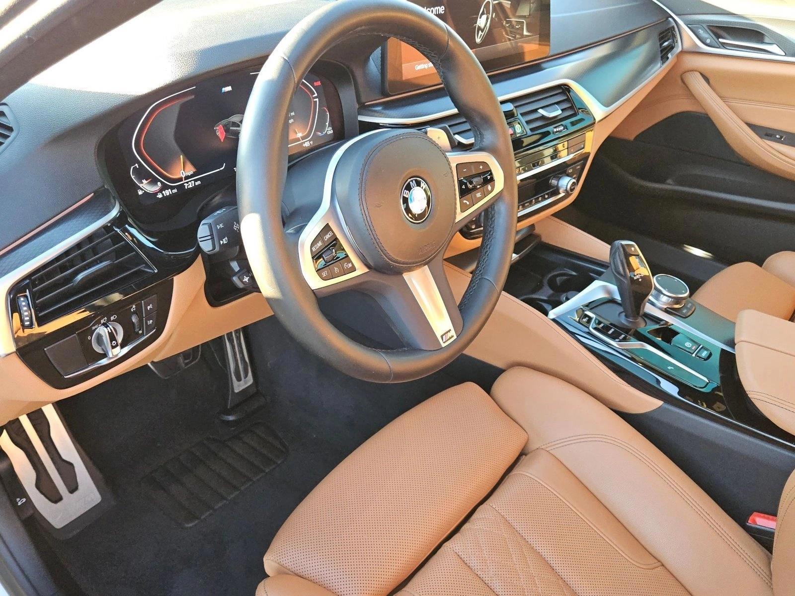 Thumbnail: 2023 BMW 5 Series - 3