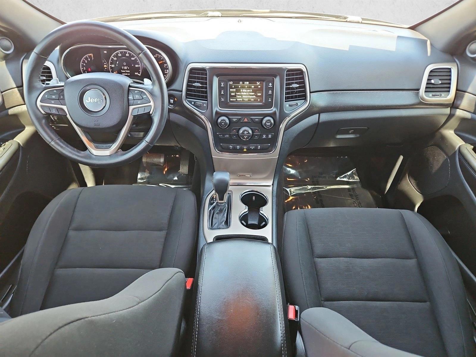 Thumbnail: 2016 Jeep Grand Cherokee - 3