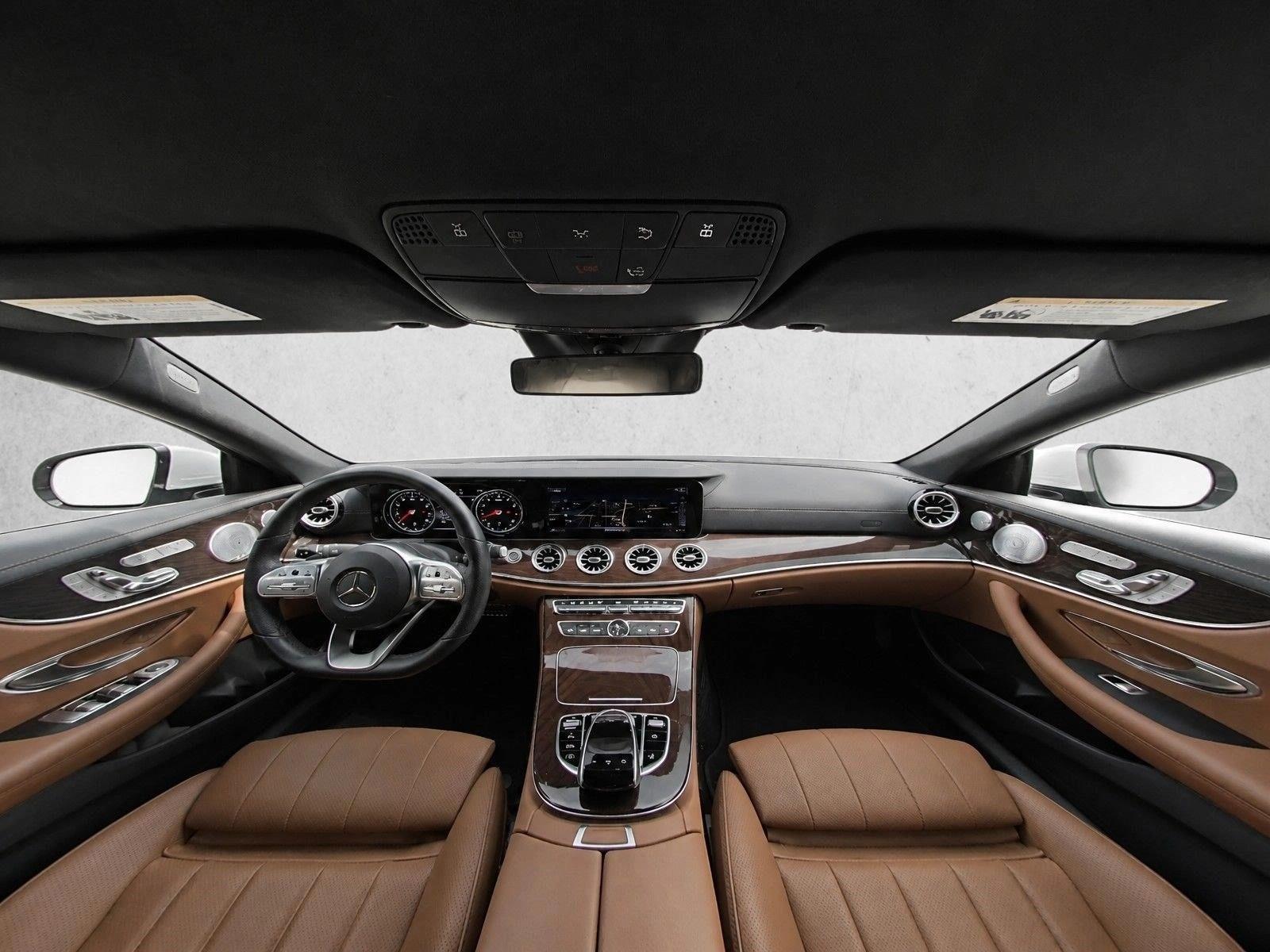 Thumbnail: 2019 Mercedes-Benz E-Class - 3