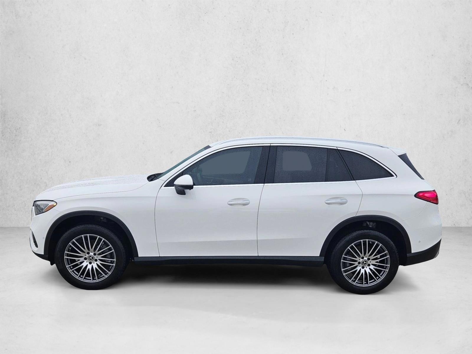 Thumbnail: 2025 Mercedes-Benz GLC - 2