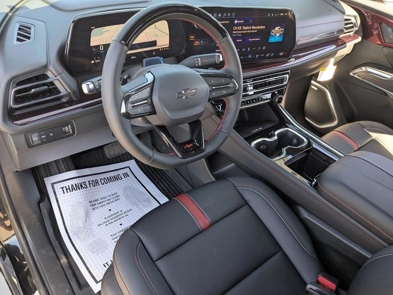 Thumbnail: 2026 Chevrolet Traverse - 3