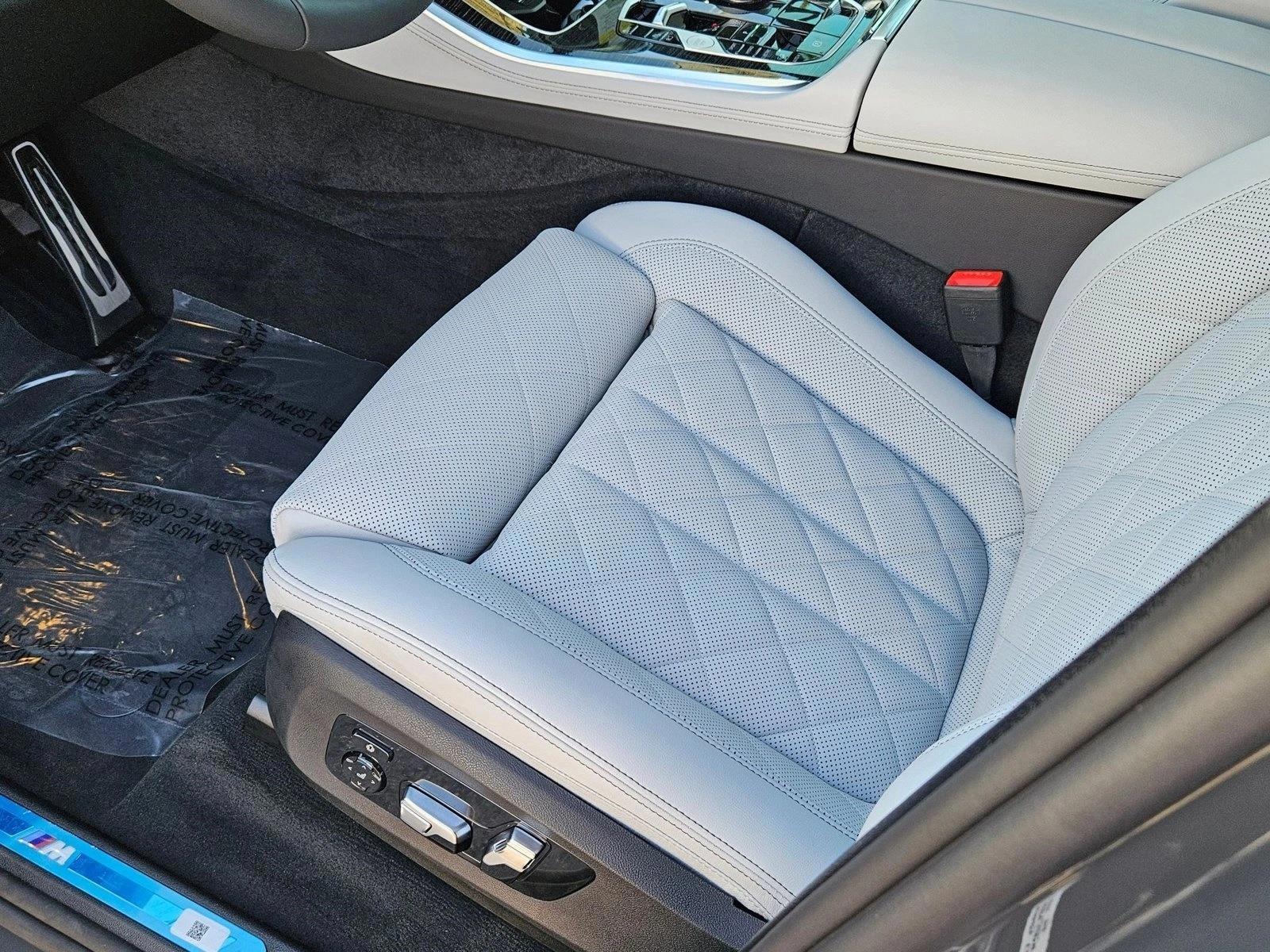 Thumbnail: 2026 BMW X5 - 4