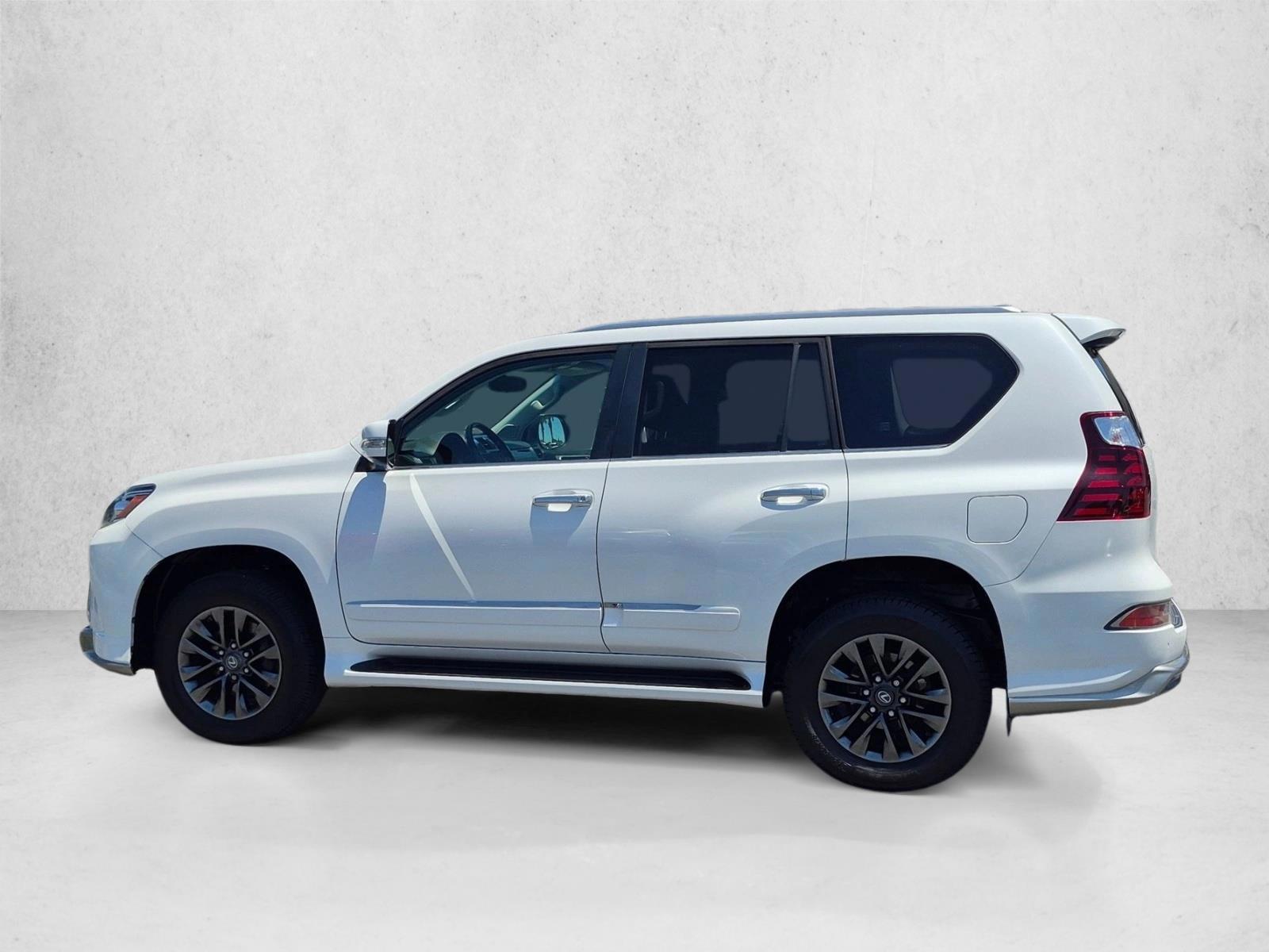 Thumbnail: 2019 Lexus GX - 2