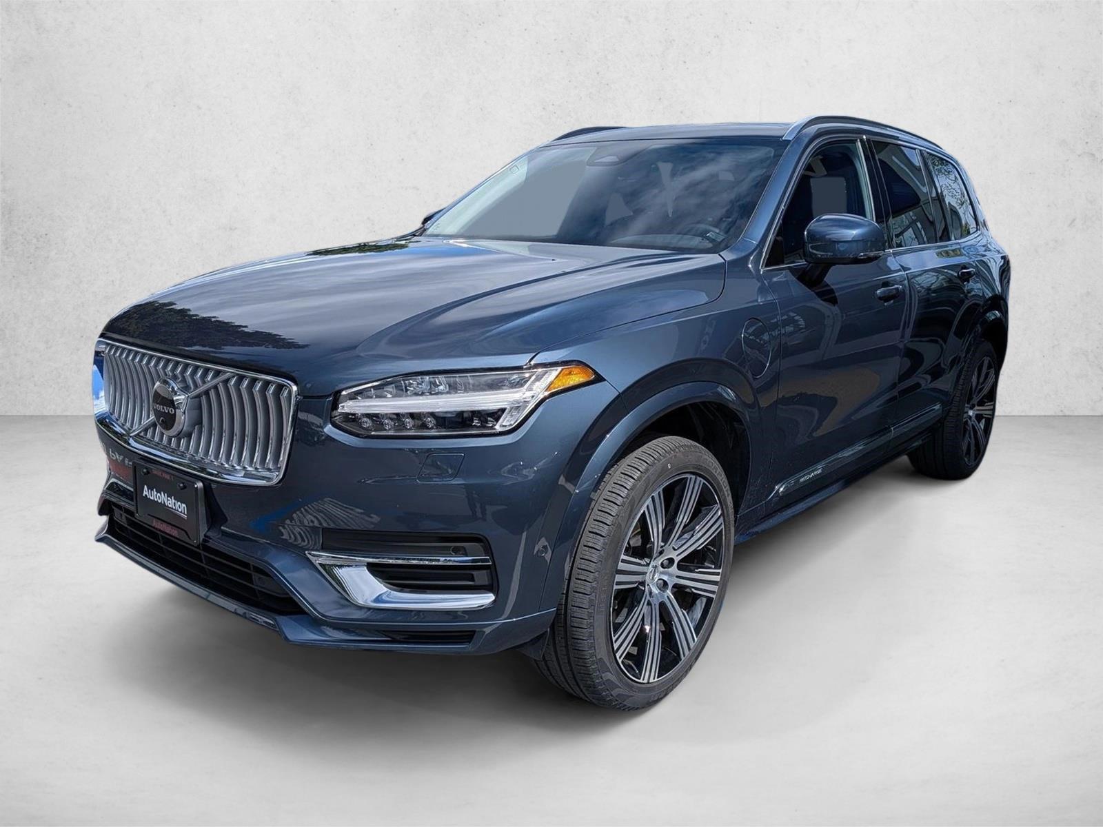 Thumbnail: 2023 Volvo XC90 - 1