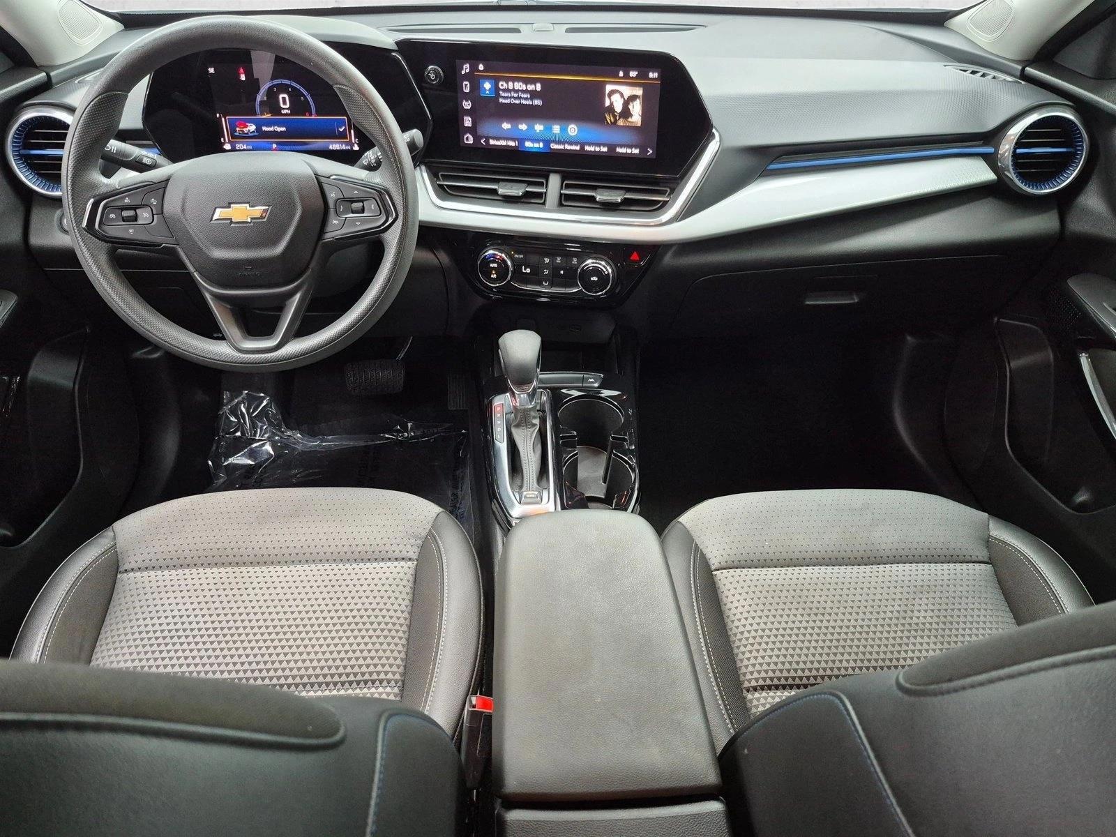 Thumbnail: 2024 Chevrolet Trax - 4