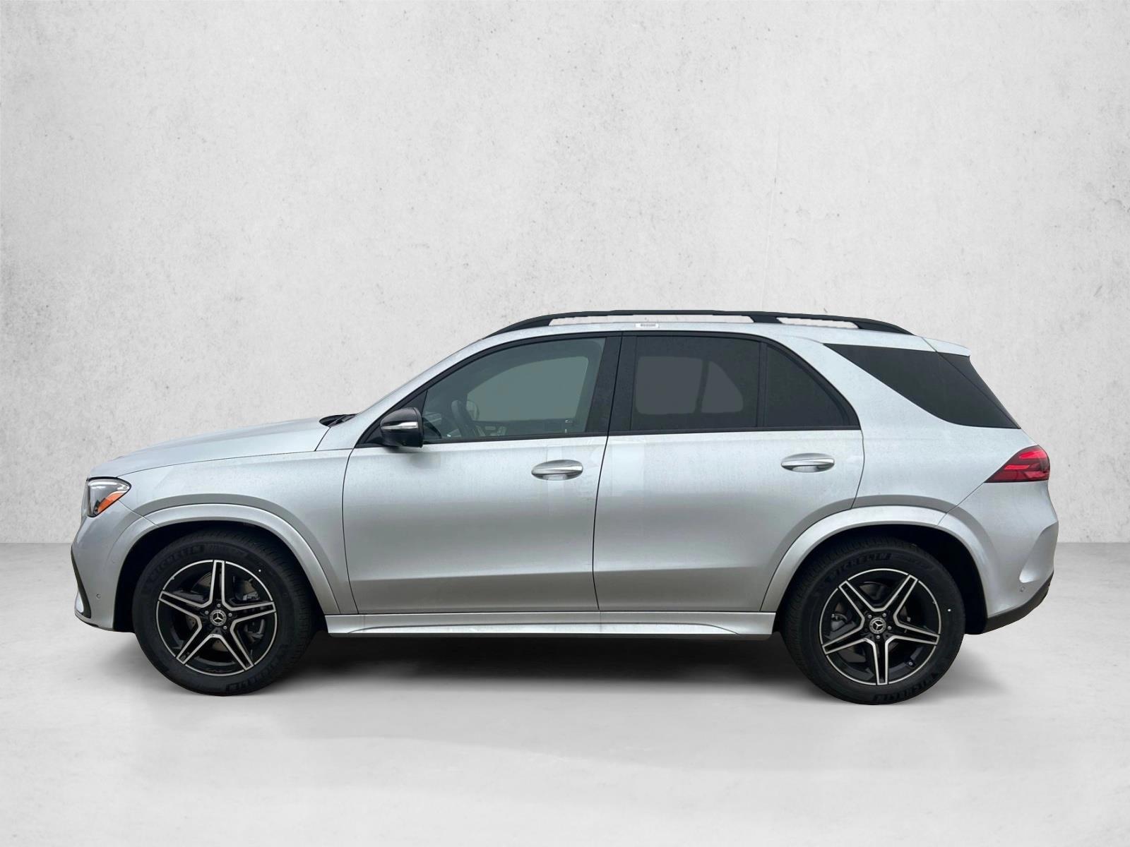 Thumbnail: 2026 Mercedes-Benz GLE - 2