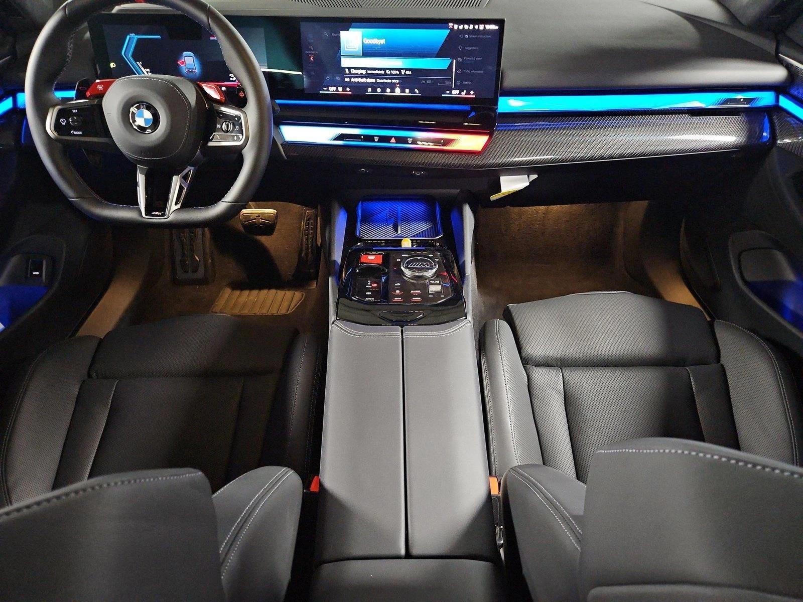 Thumbnail: 2026 BMW M5 - 4