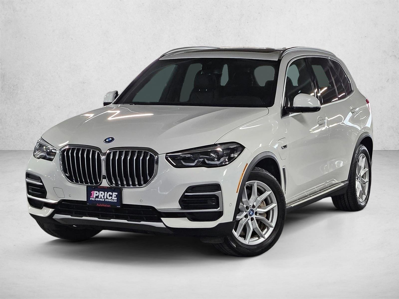 Thumbnail: 2023 BMW X5 - 1