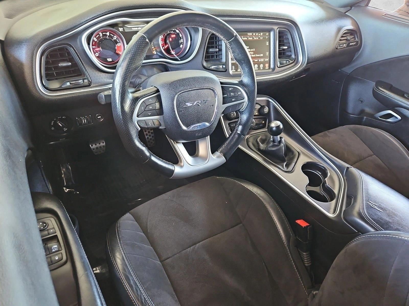 Thumbnail: 2016 Dodge Challenger - 3