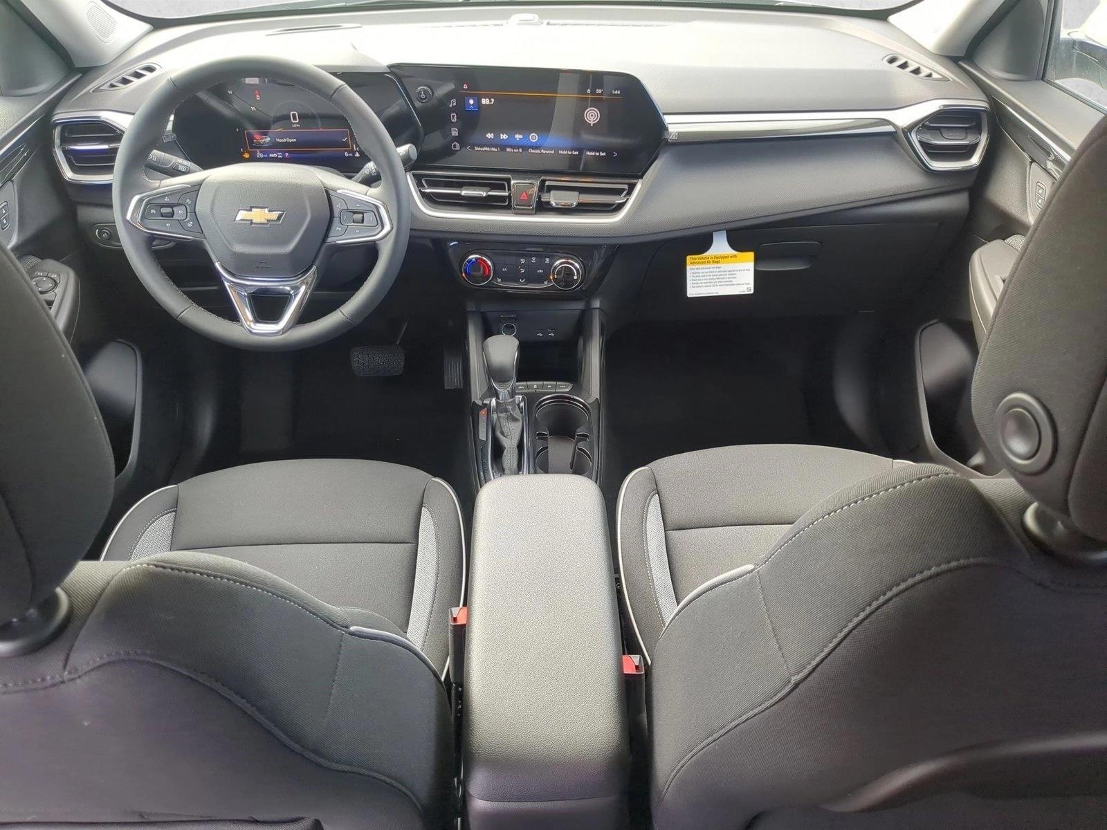 Thumbnail: 2026 Chevrolet TrailBlazer - 4