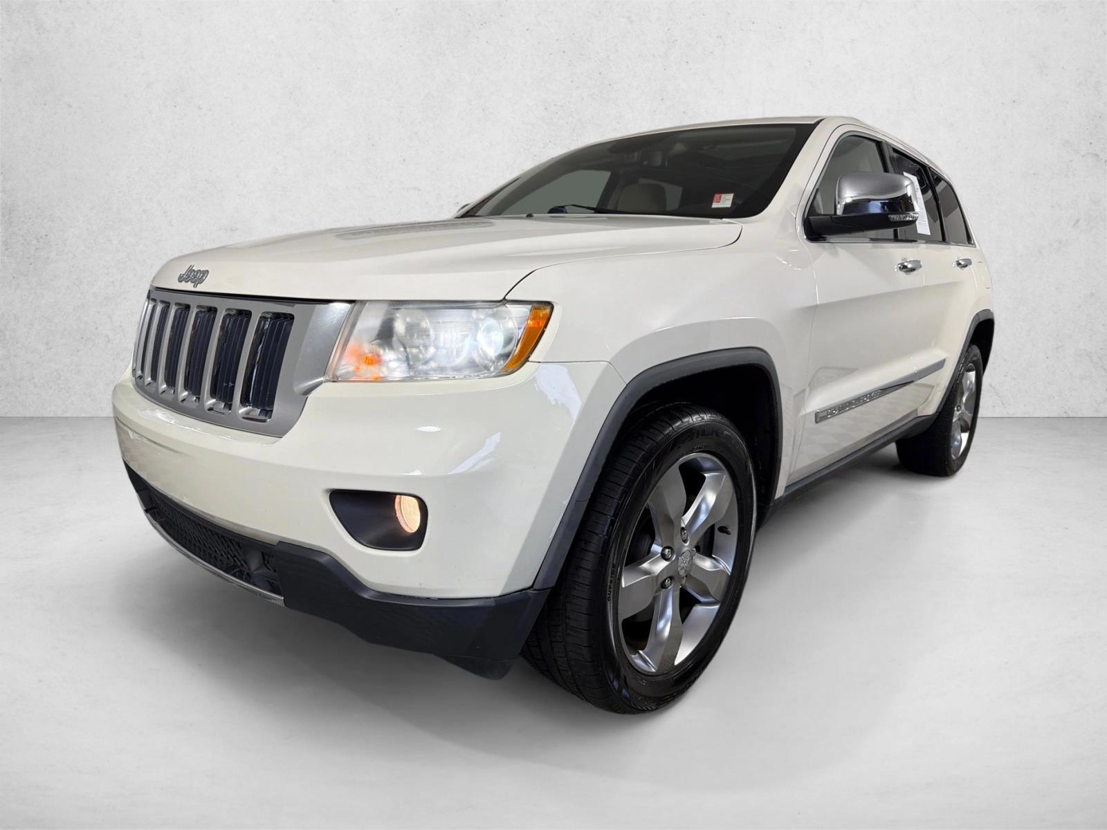 Thumbnail: 2011 Jeep Grand Cherokee - 1