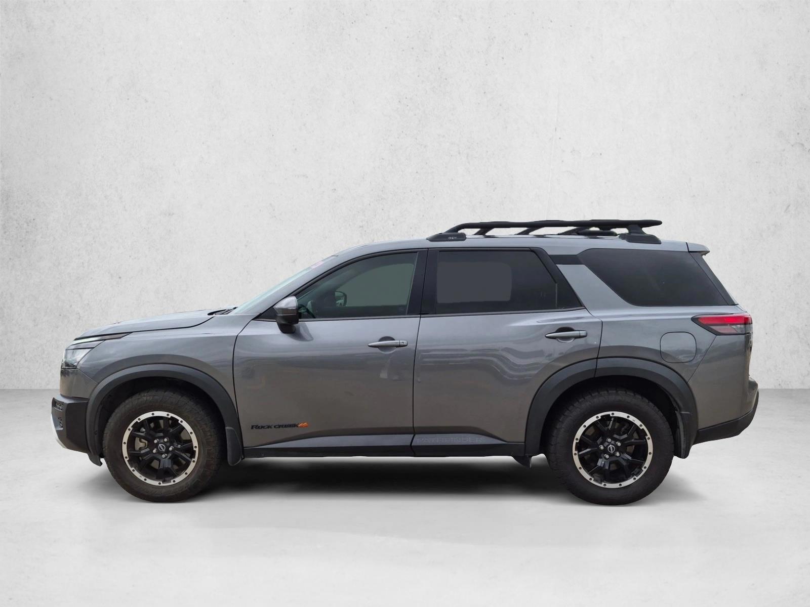 Thumbnail: 2023 Nissan Pathfinder - 2