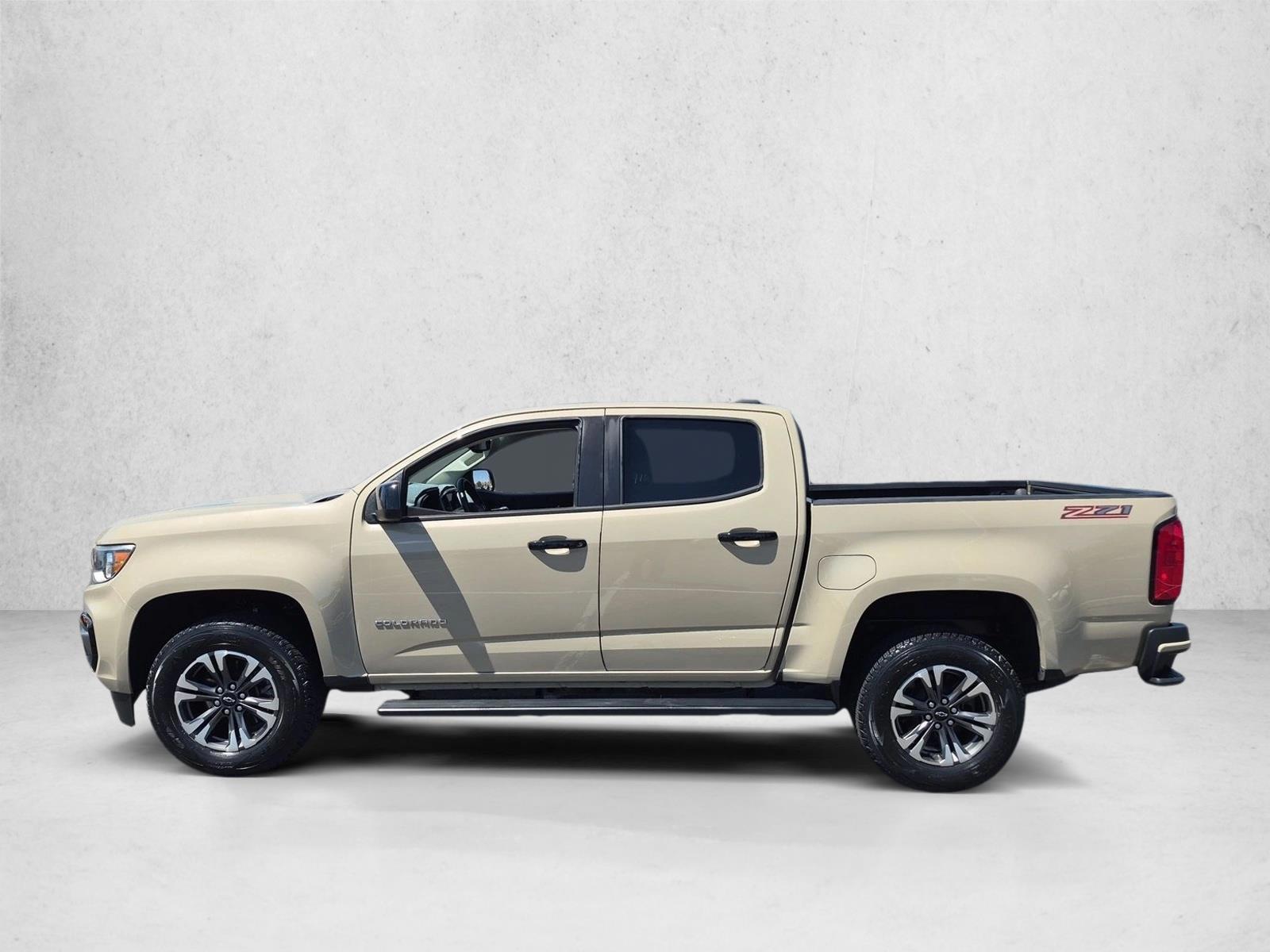 Thumbnail: 2022 Chevrolet Colorado - 3