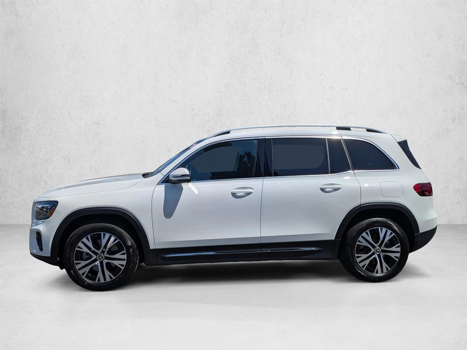 Thumbnail: 2026 Mercedes-Benz GLB - 2