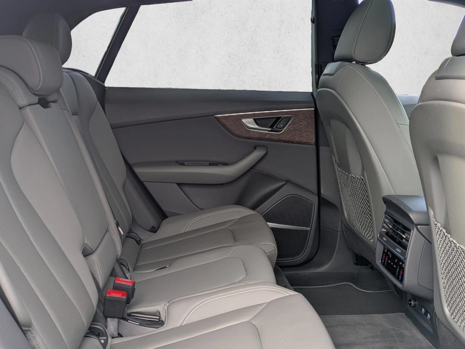 2020 Audi Q8 Premium Plus - Photo 26