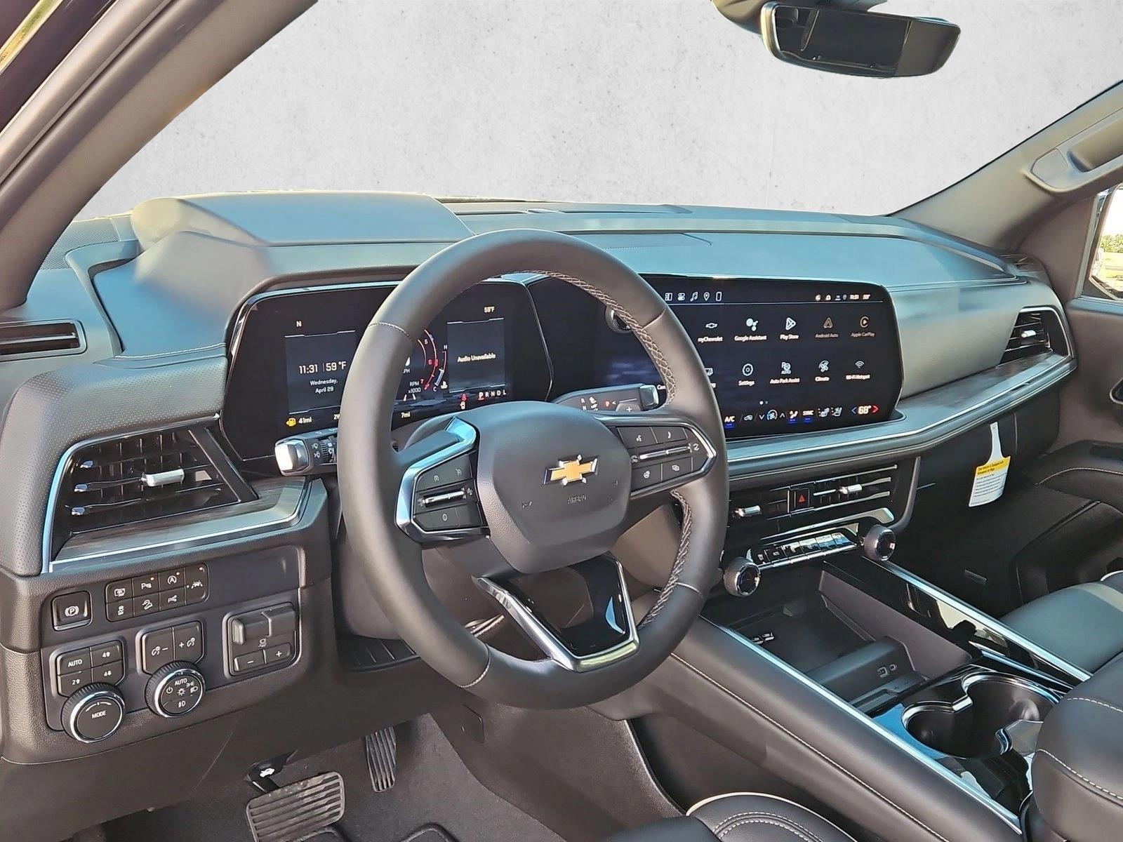 Thumbnail: 2026 Chevrolet Suburban - 3