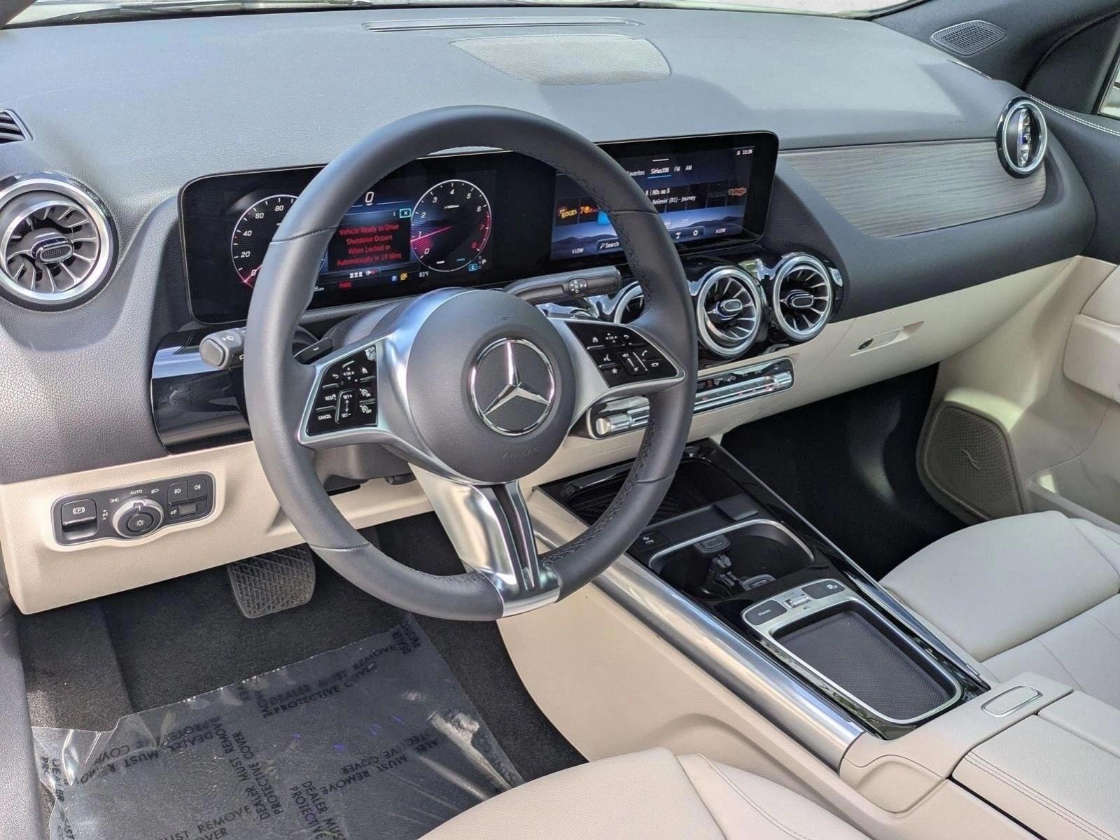 Thumbnail: 2026 Mercedes-Benz GLA - 3