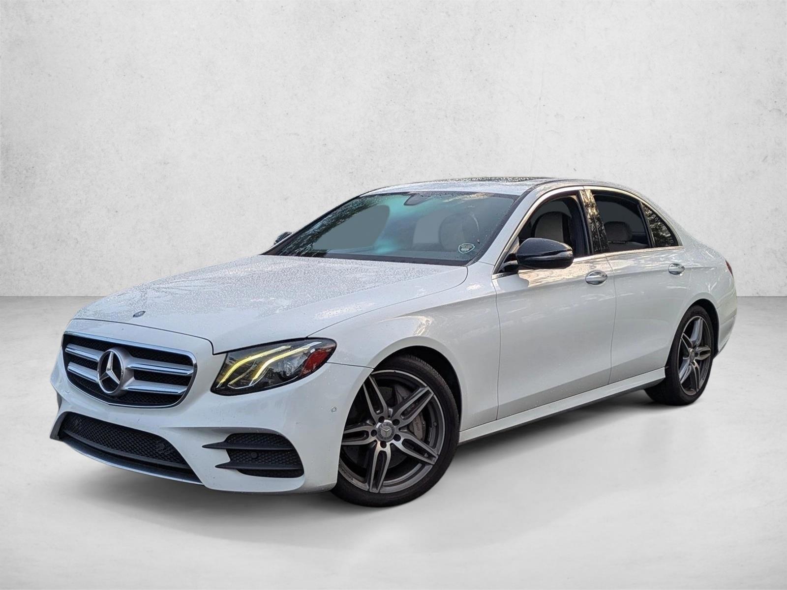 Thumbnail: 2017 Mercedes-Benz E-Class - 1