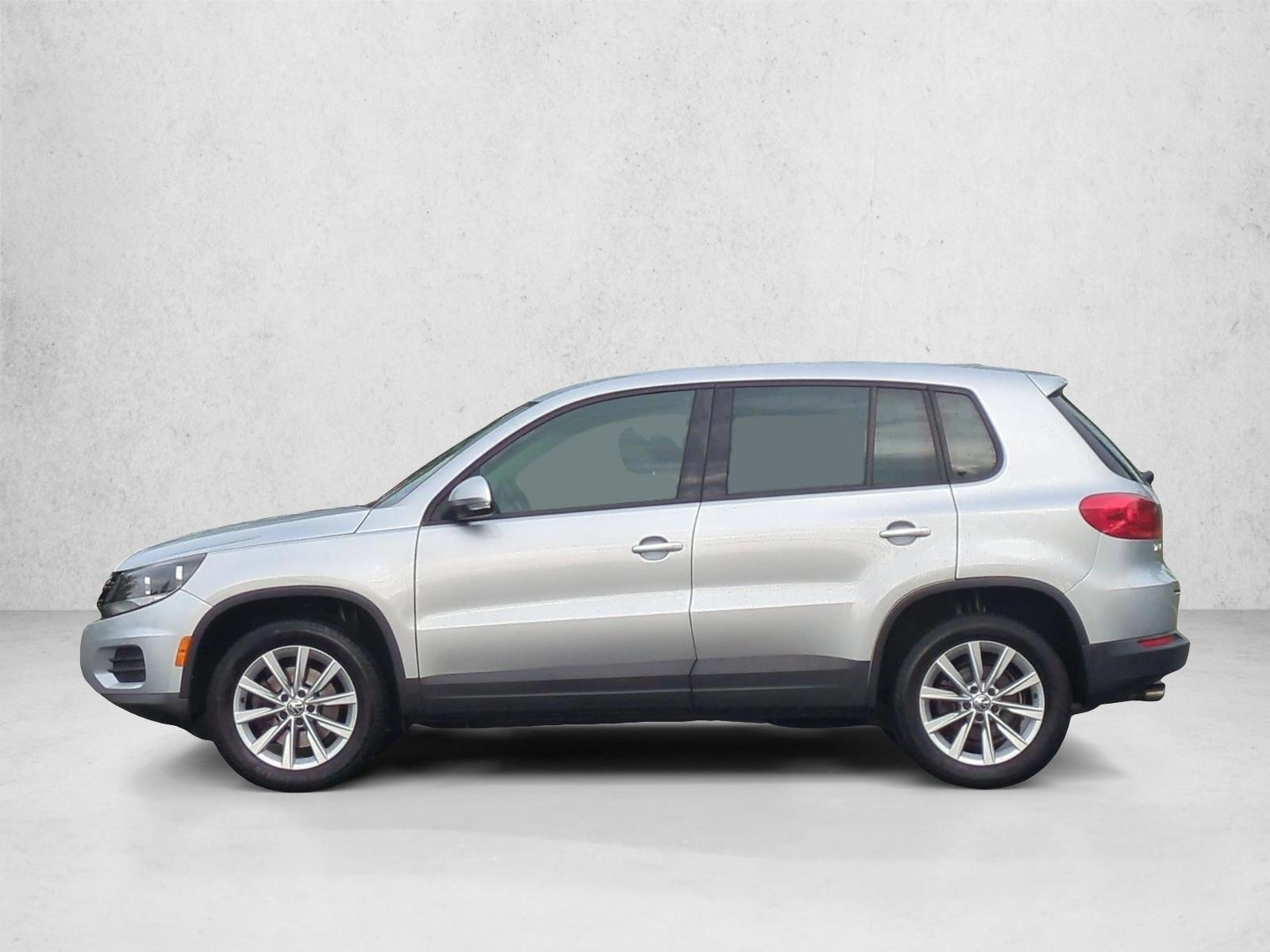 Thumbnail: 2014 Volkswagen Tiguan - 2