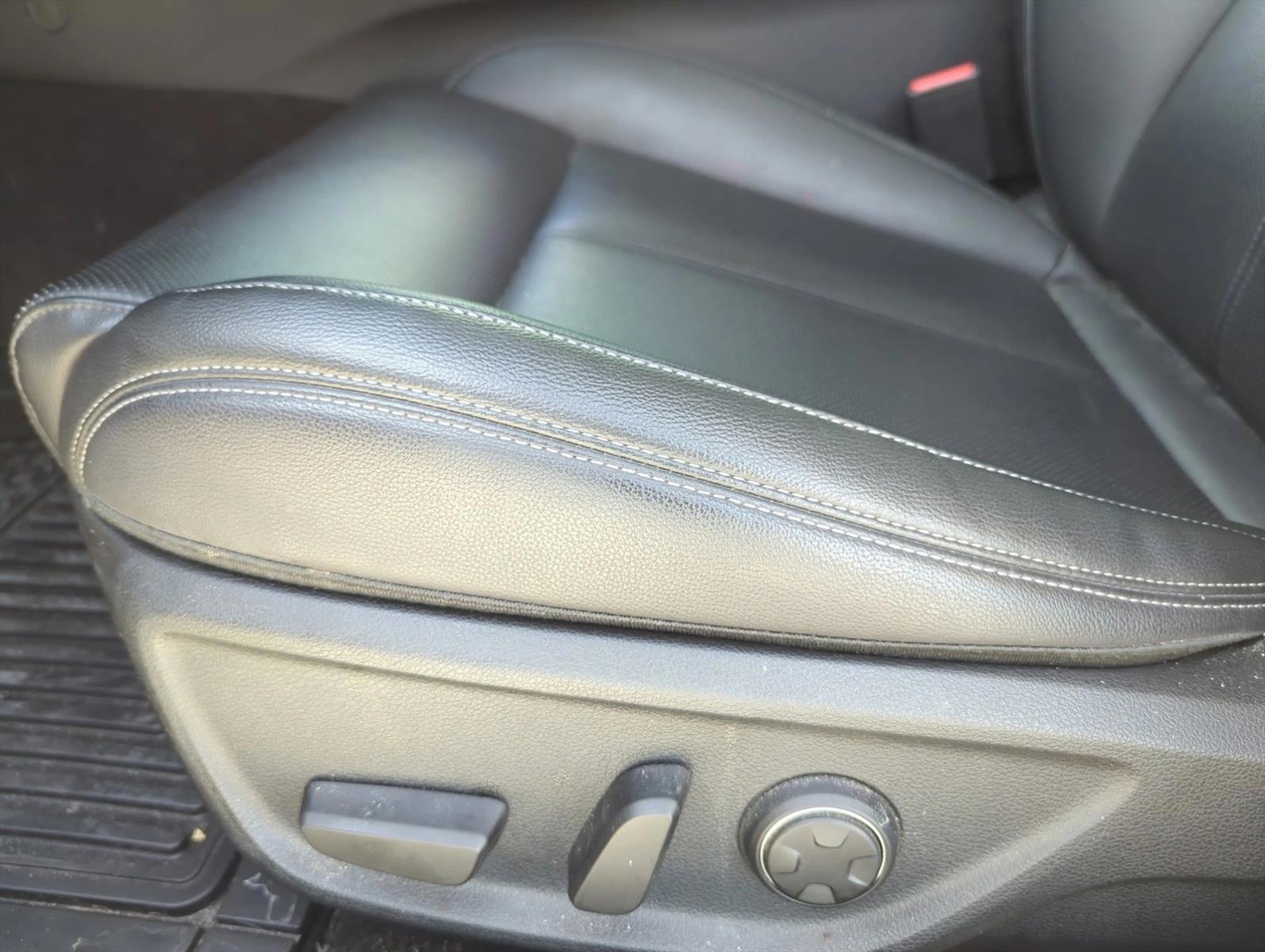 Thumbnail: 2023 Genesis G70 - 3