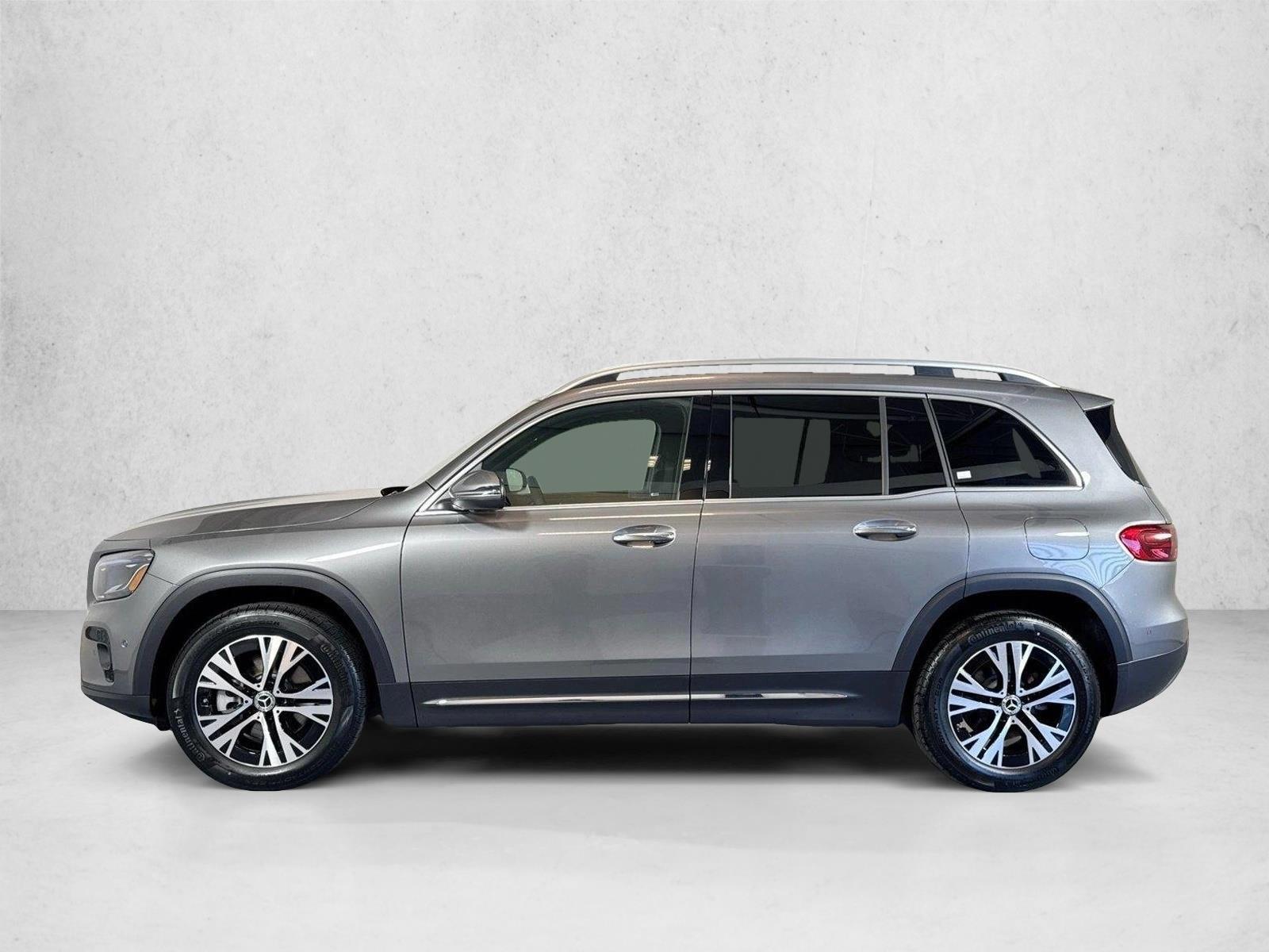 Thumbnail: 2026 Mercedes-Benz GLB - 2