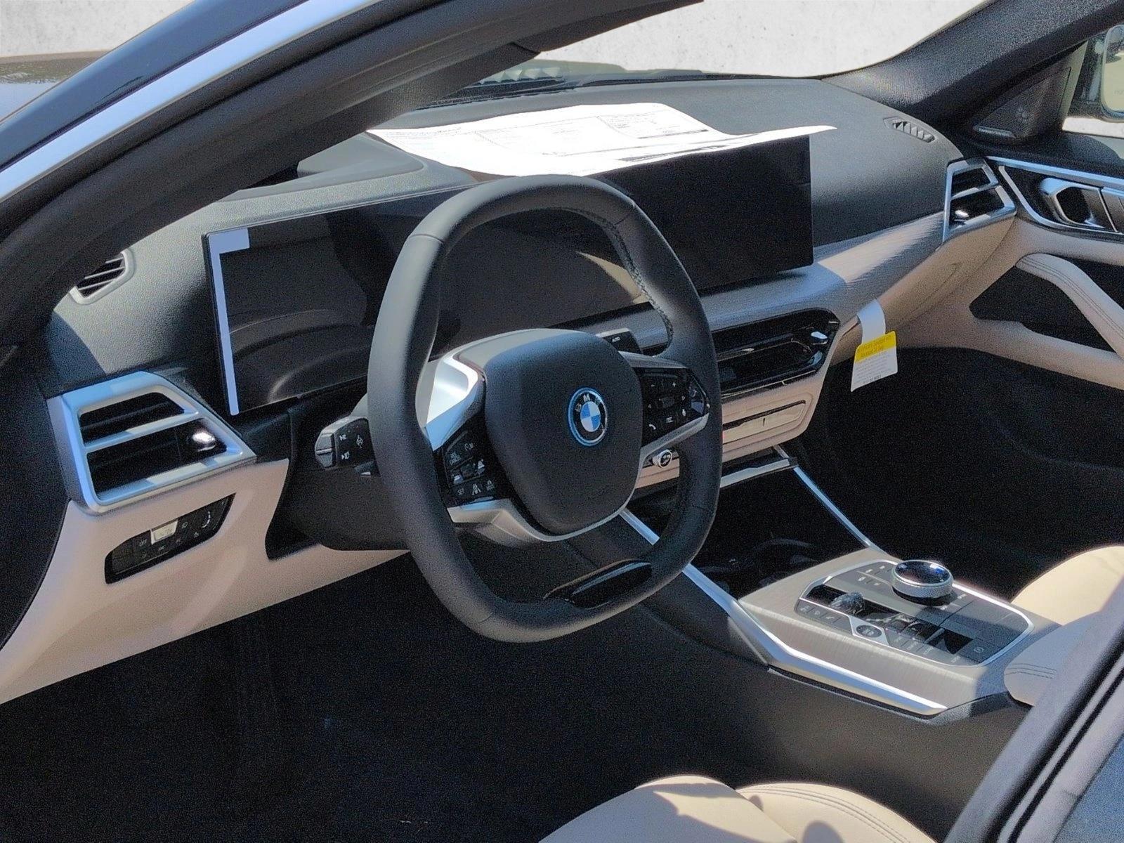 Thumbnail: 2026 BMW i4 - 3