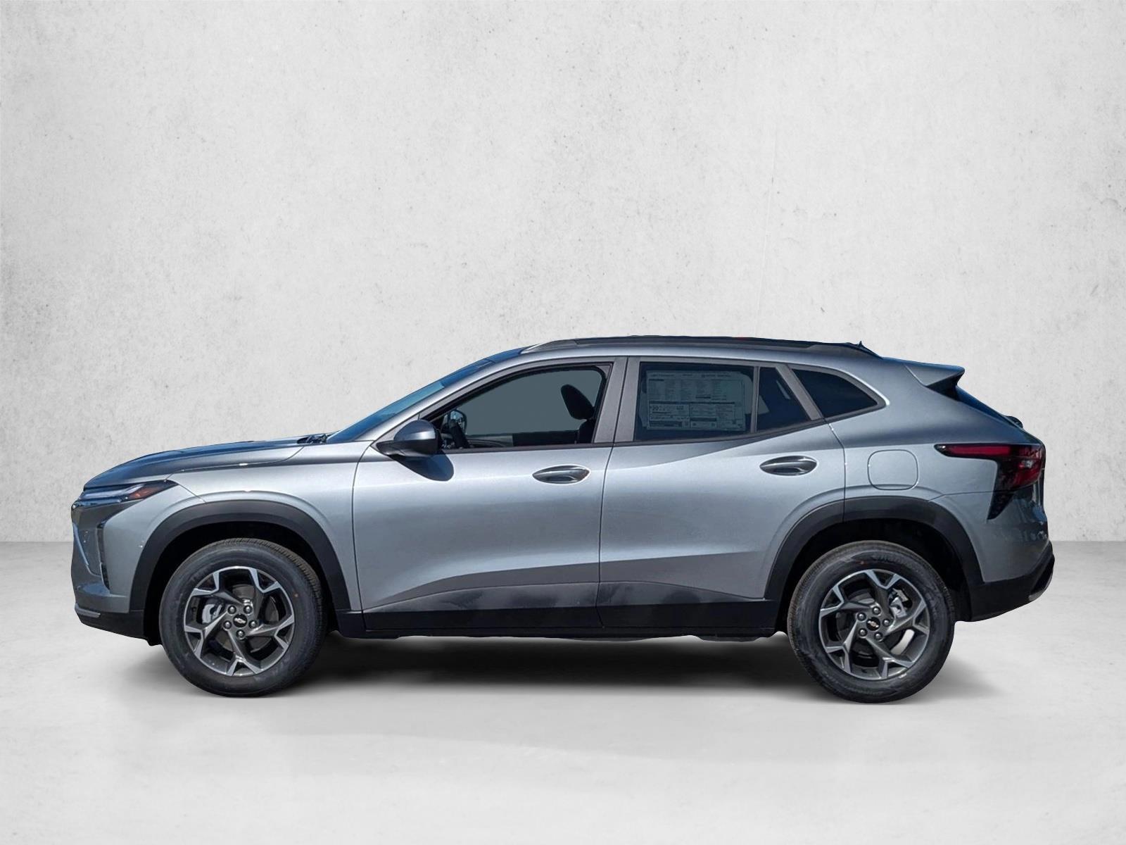 Thumbnail: 2026 Chevrolet Trax - 2
