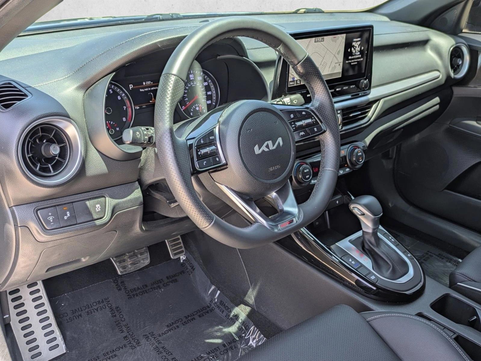 Thumbnail: 2024 Kia Forte - 3