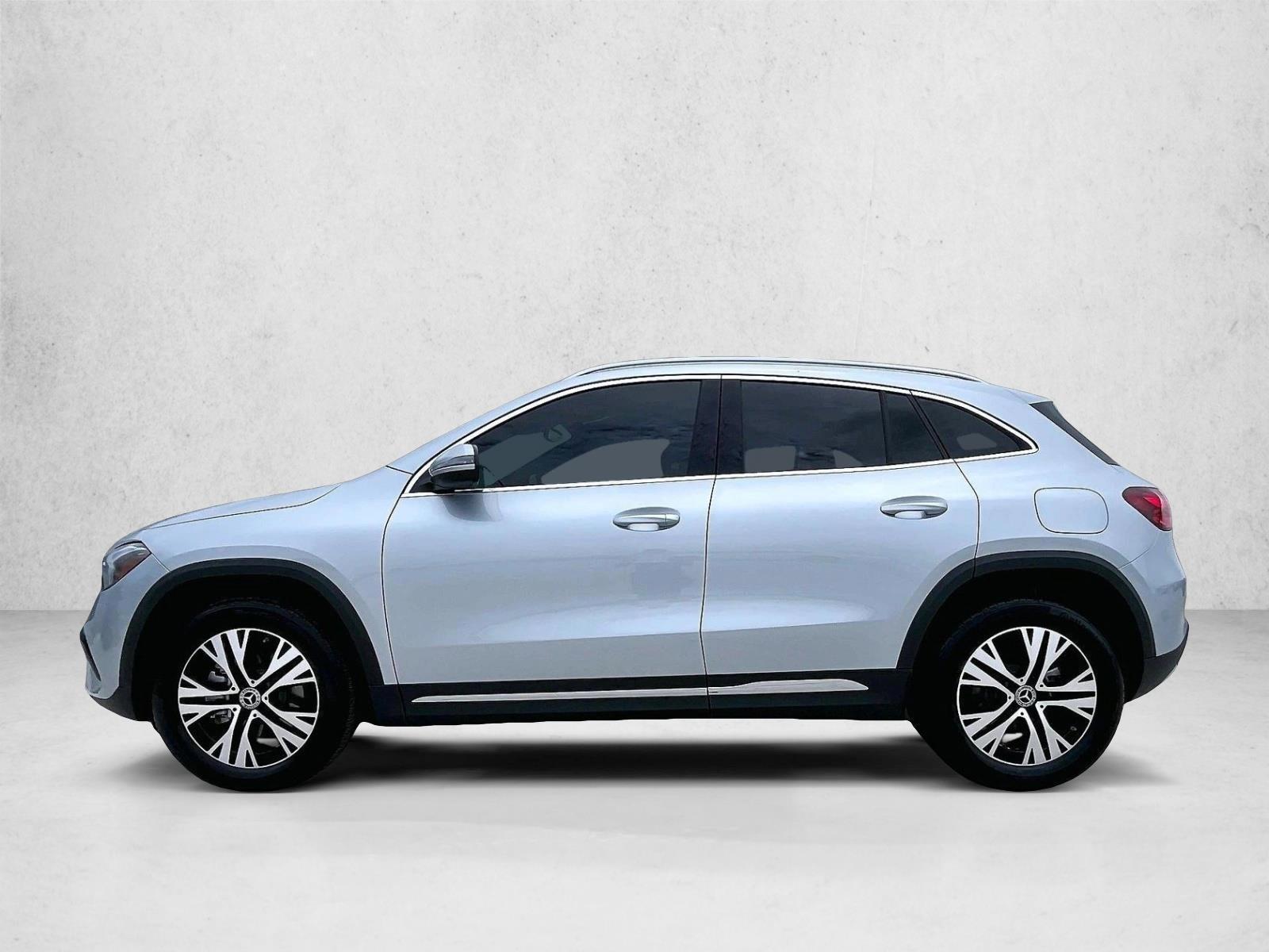 Thumbnail: 2026 Mercedes-Benz GLA - 2