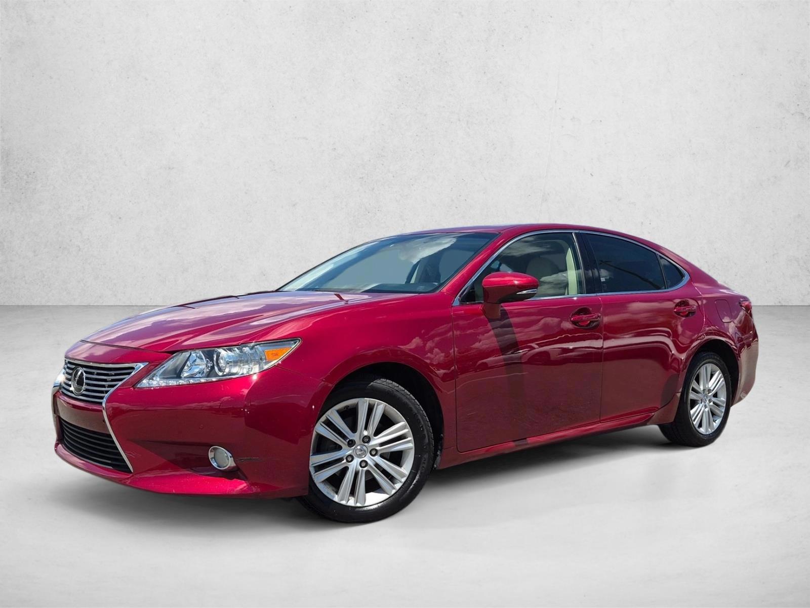 Thumbnail: 2014 Lexus ES - 1