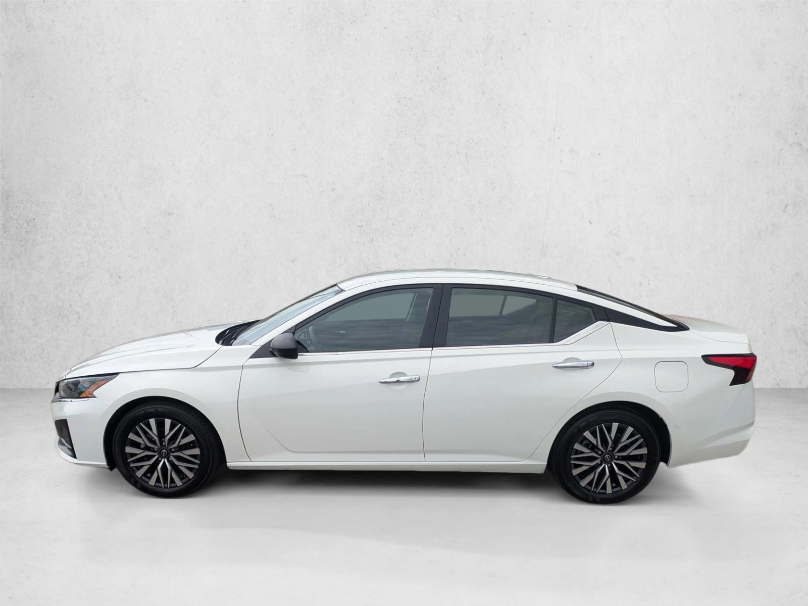 Thumbnail: 2025 Nissan Altima - 2