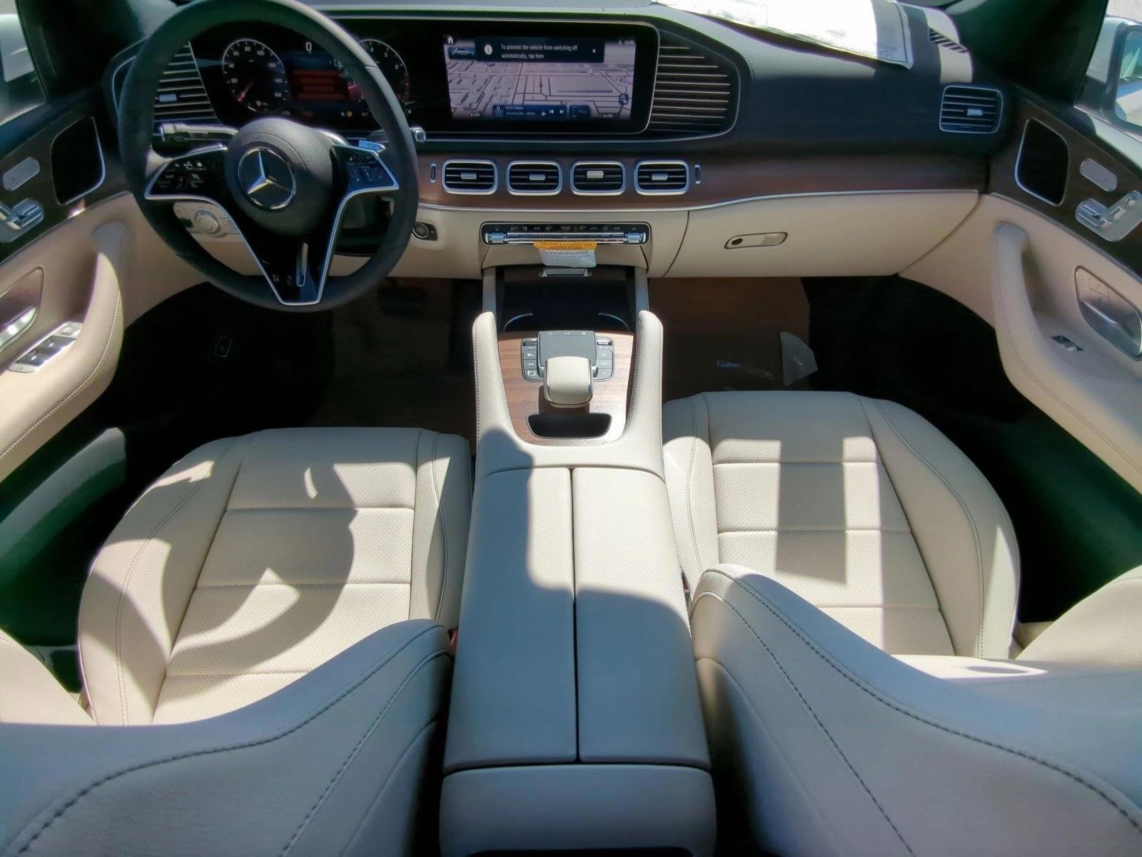 Thumbnail: 2026 Mercedes-Benz GLE - 4