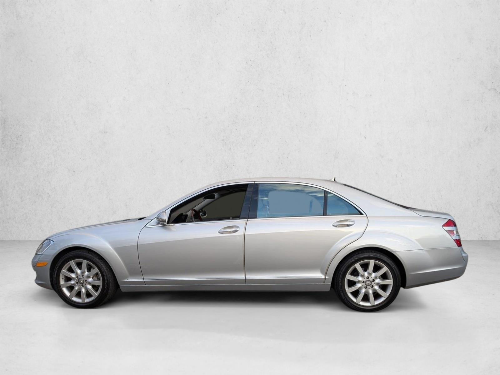 Thumbnail: 2008 Mercedes-Benz S-Class - 2