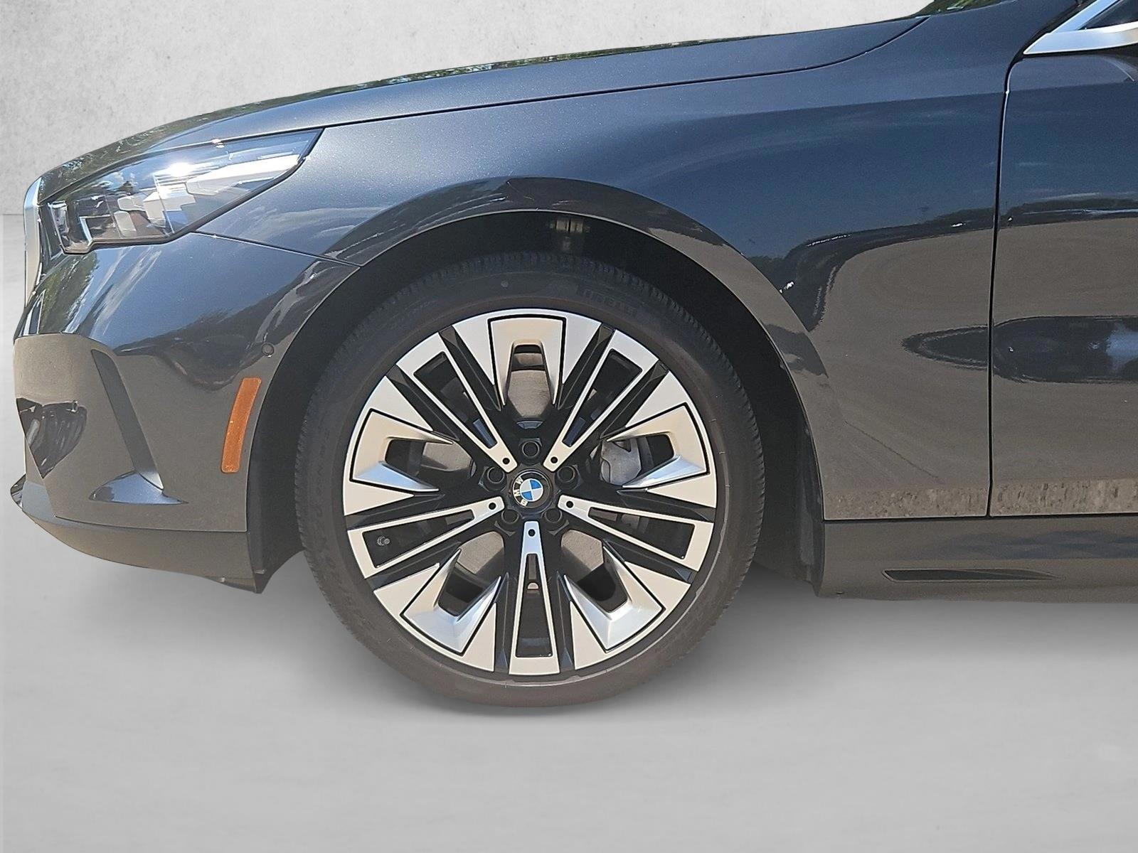 2026 BMW i5 40 - Photo 17