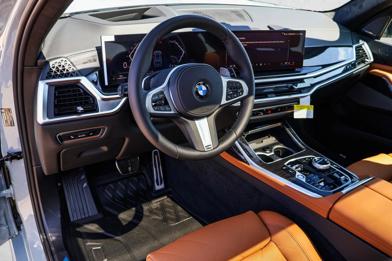 2027 BMW X7