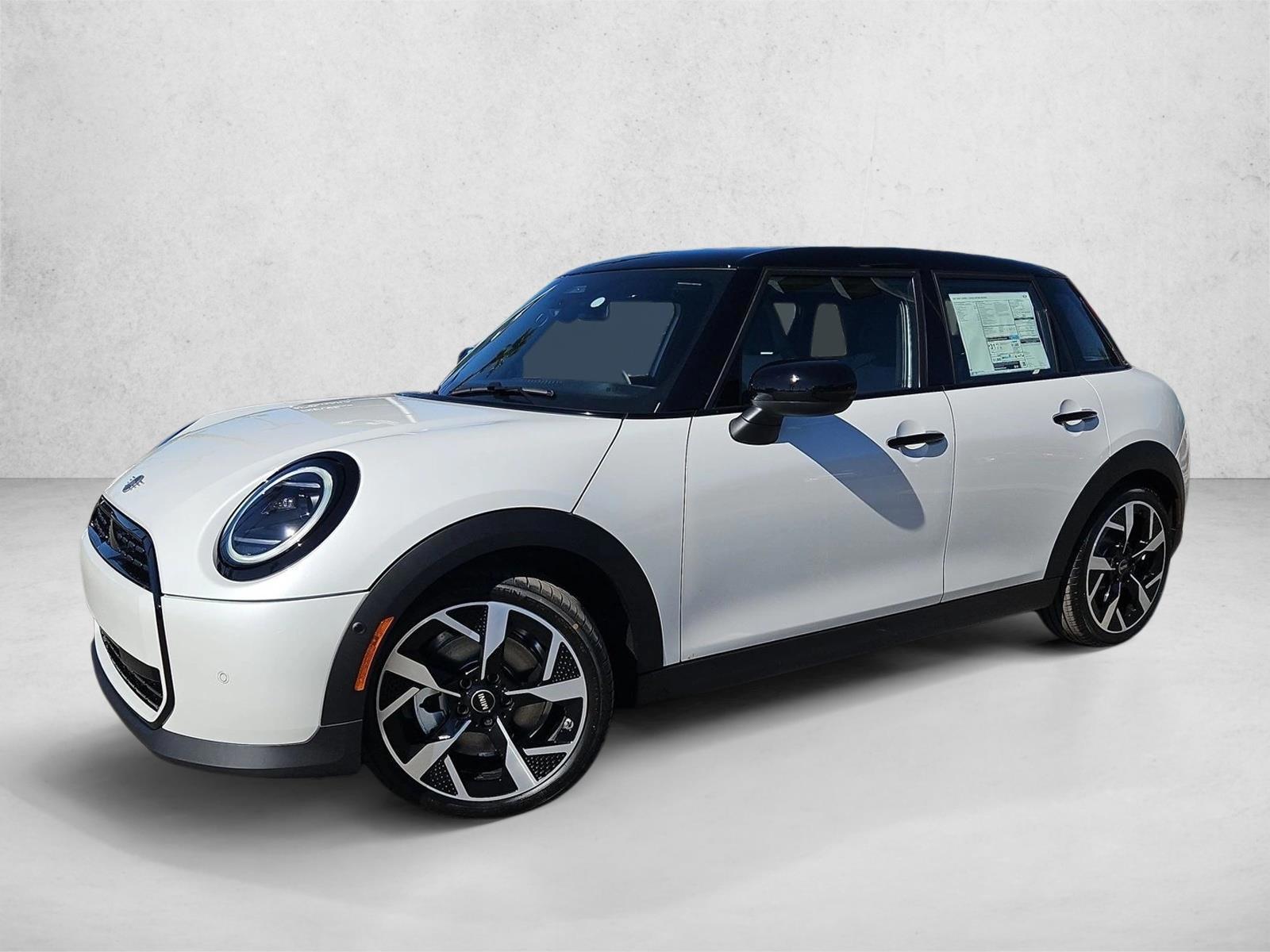 Thumbnail: 2027 MINI Cooper Hardtop - 1