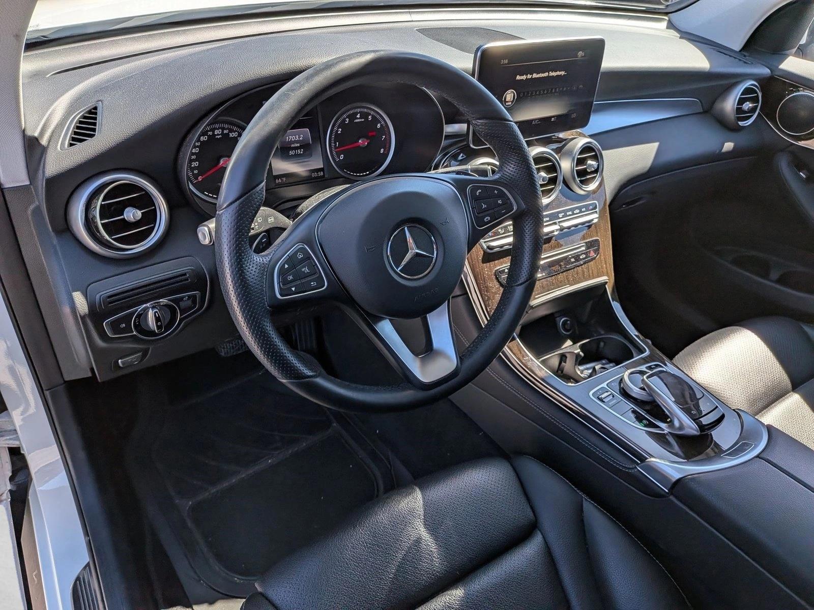 Thumbnail: 2016 Mercedes-Benz GLC - 4