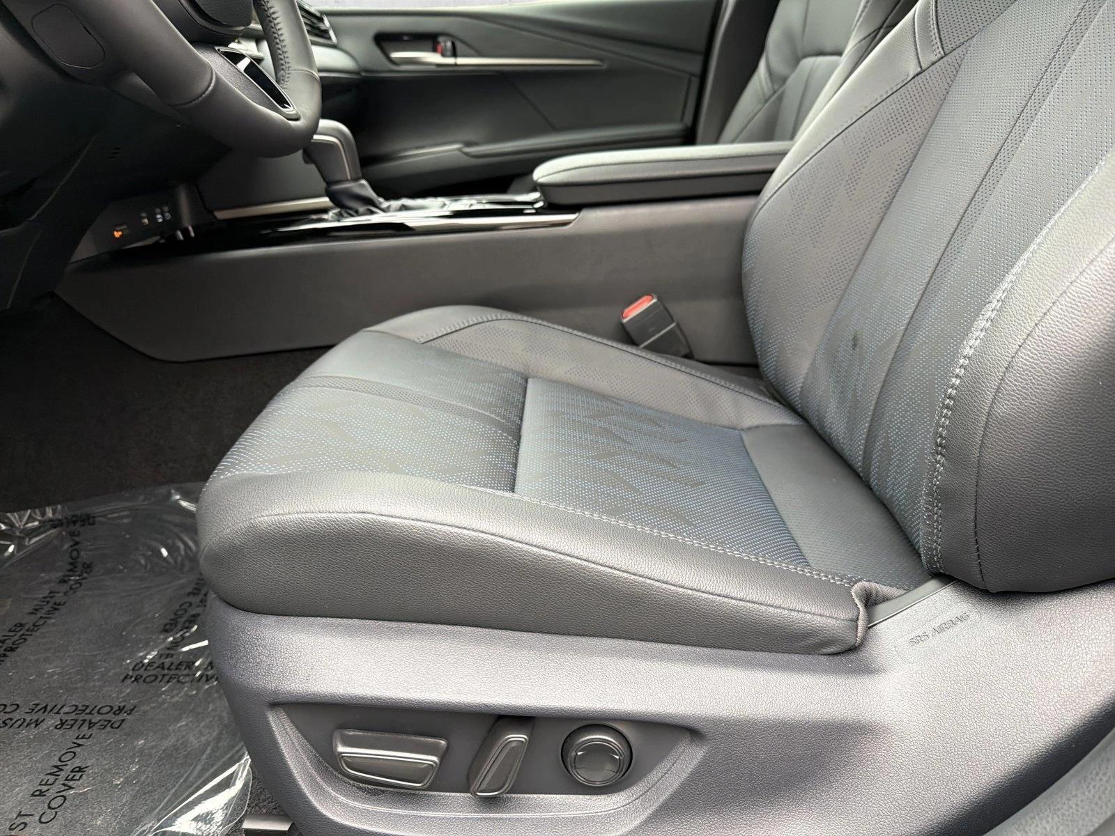 Thumbnail: 2026 Toyota Camry - 4