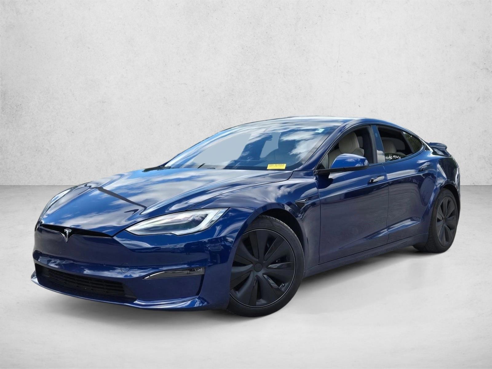 Thumbnail: 2022 Tesla Model S - 1