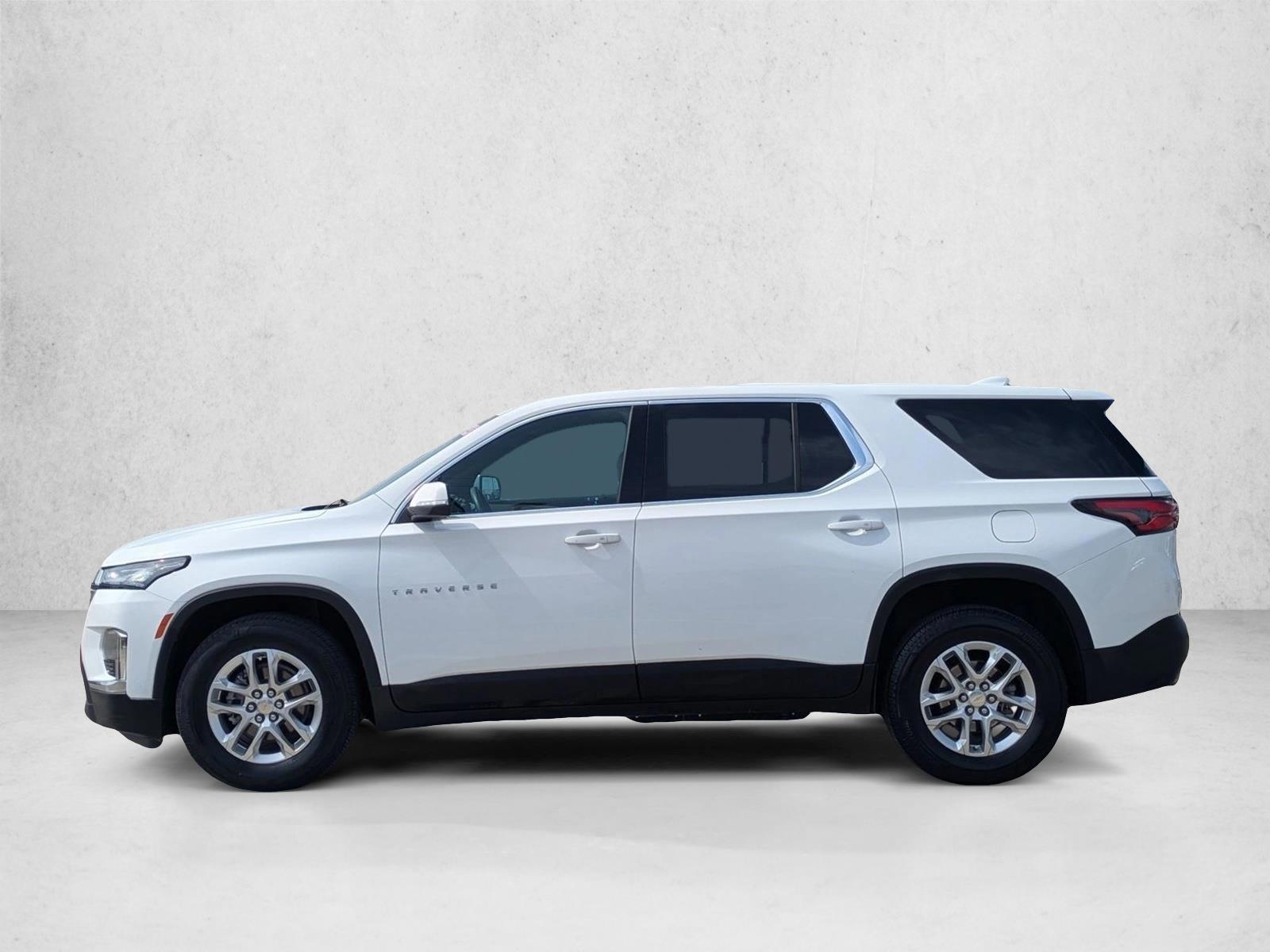 Thumbnail: 2023 Chevrolet Traverse - 2