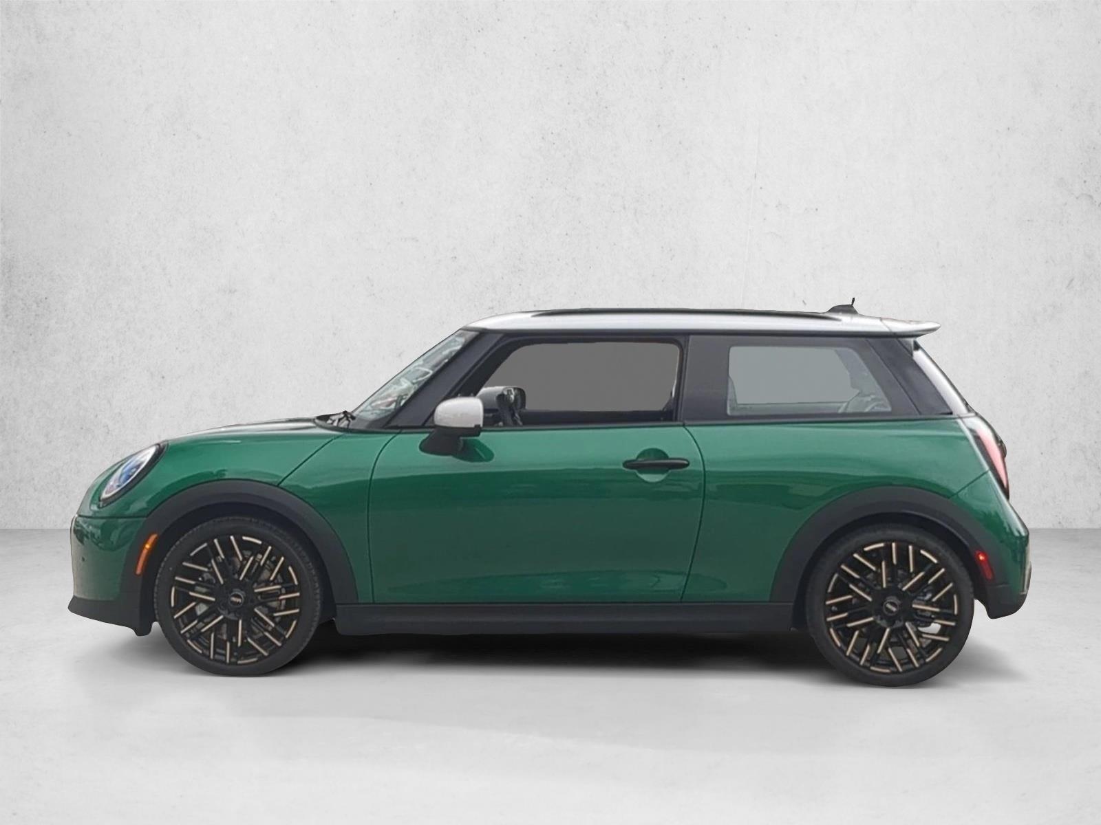 Thumbnail: 2027 MINI Cooper Hardtop - 2