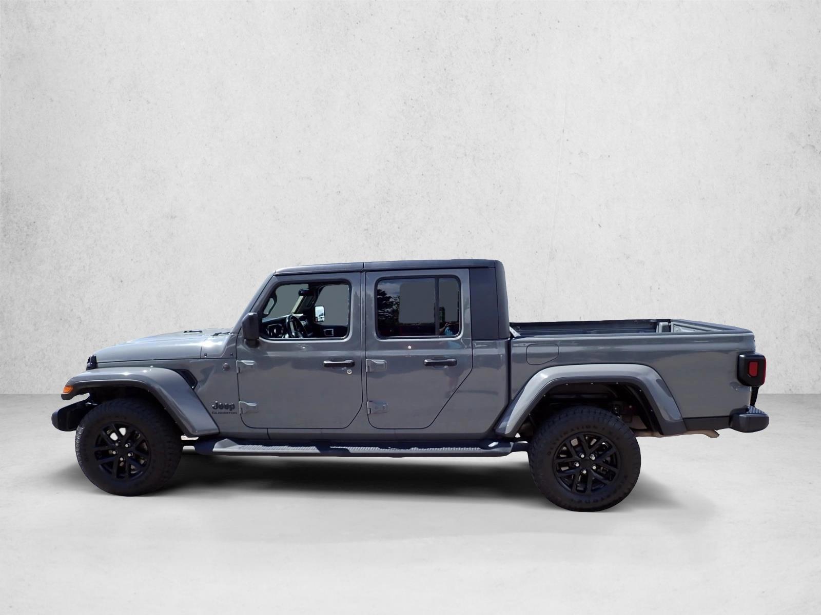 Thumbnail: 2022 Jeep Gladiator - 2