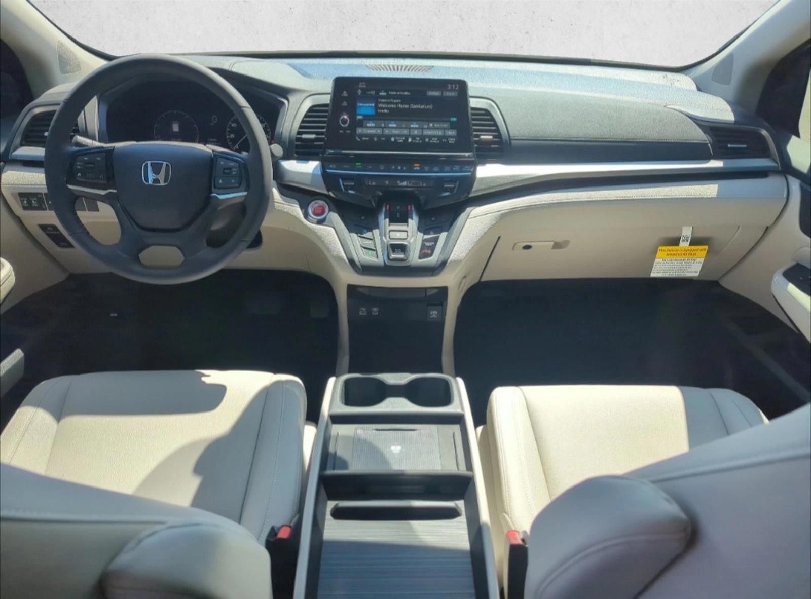 Thumbnail: 2026 Honda Odyssey - 3