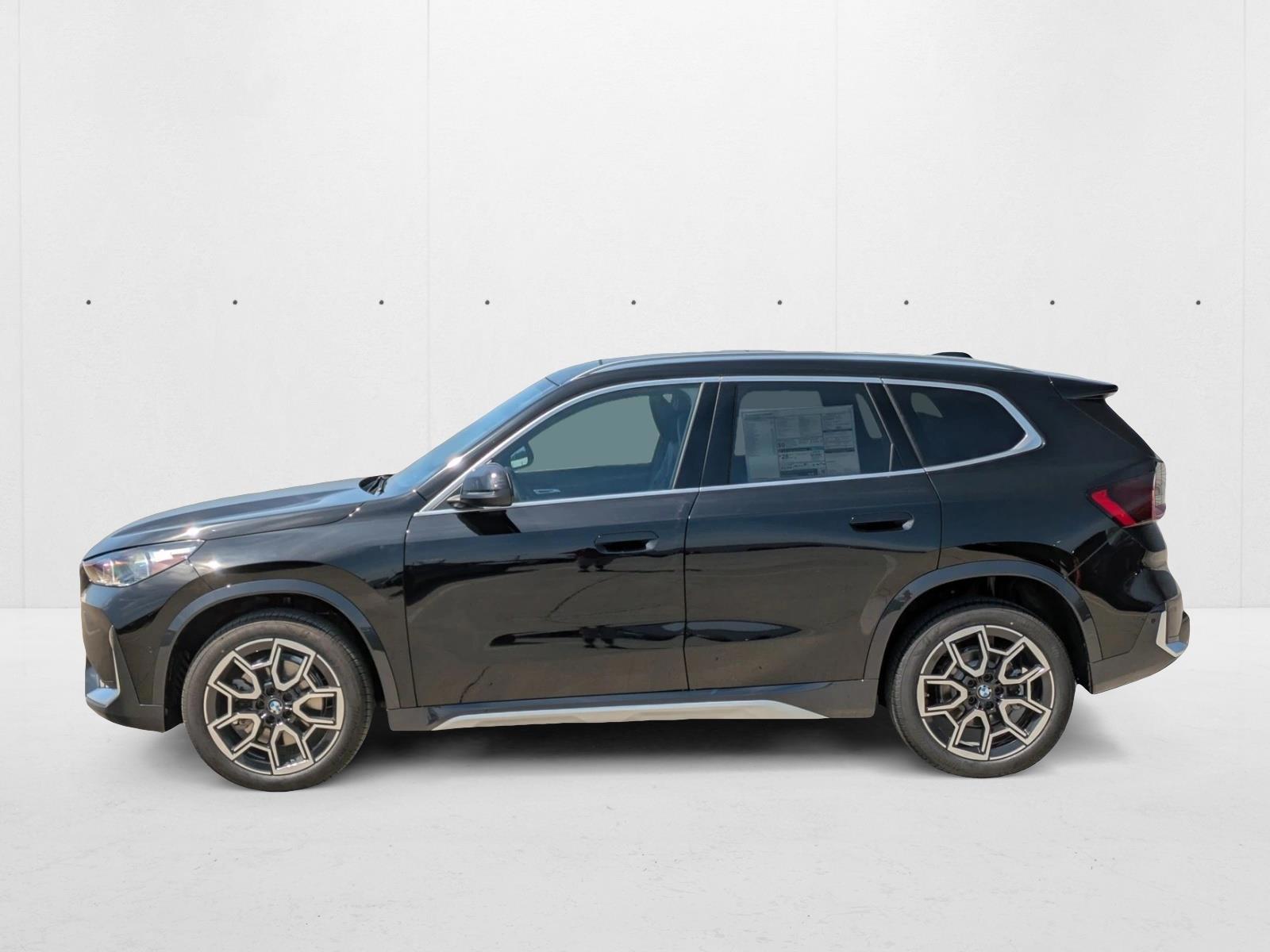 Thumbnail: 2025 BMW X1 - 2