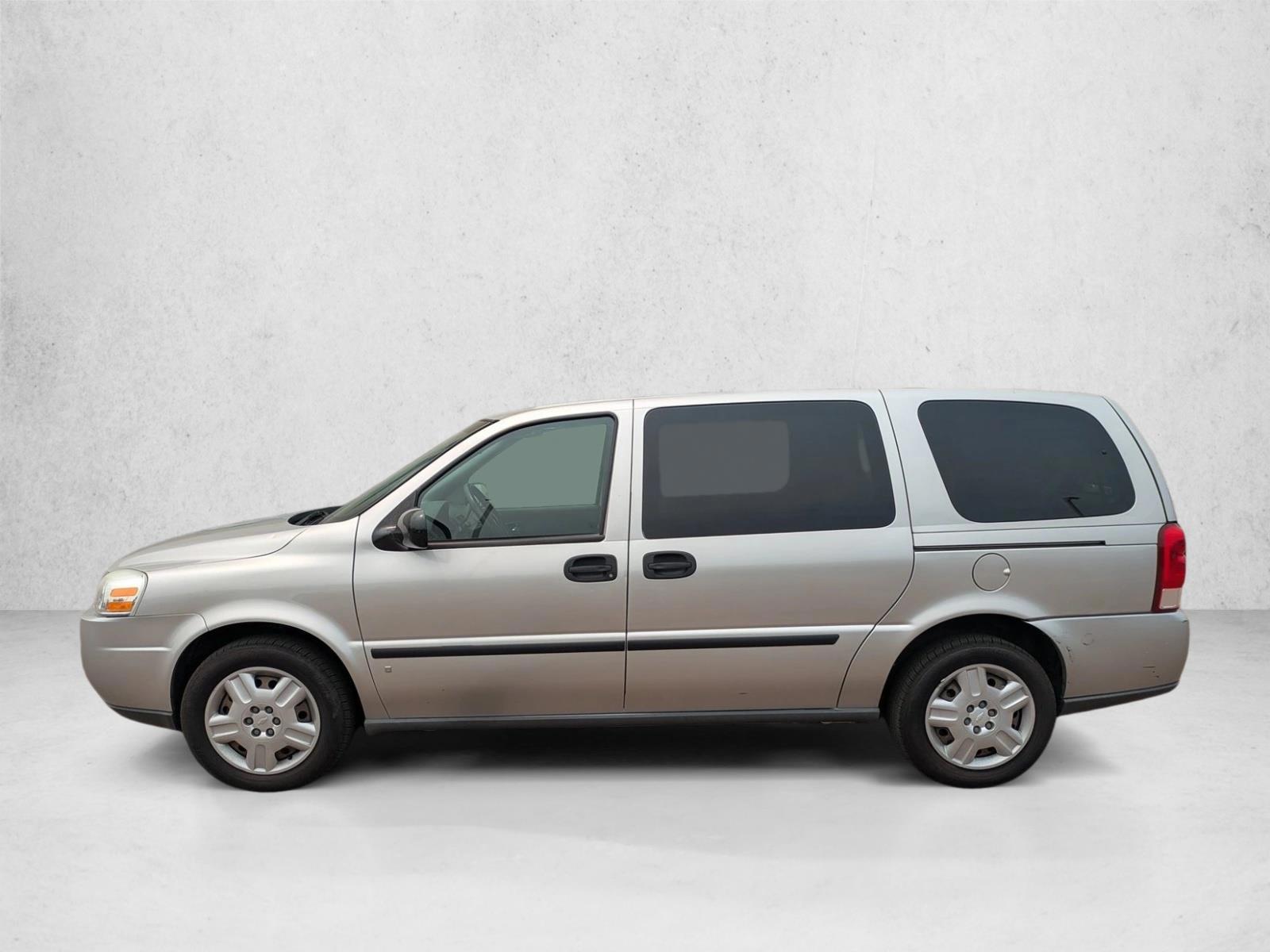 Thumbnail: 2008 Chevrolet Uplander - 2