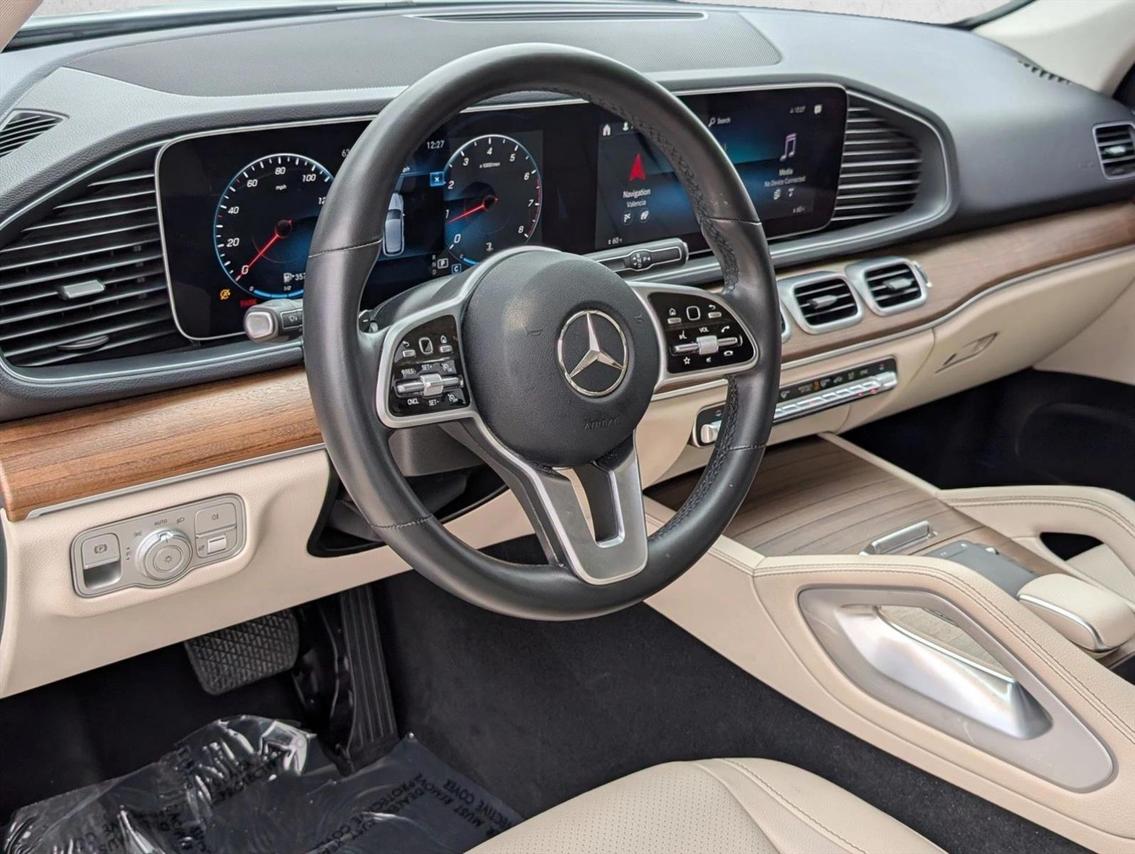 Thumbnail: 2022 Mercedes-Benz GLE - 3