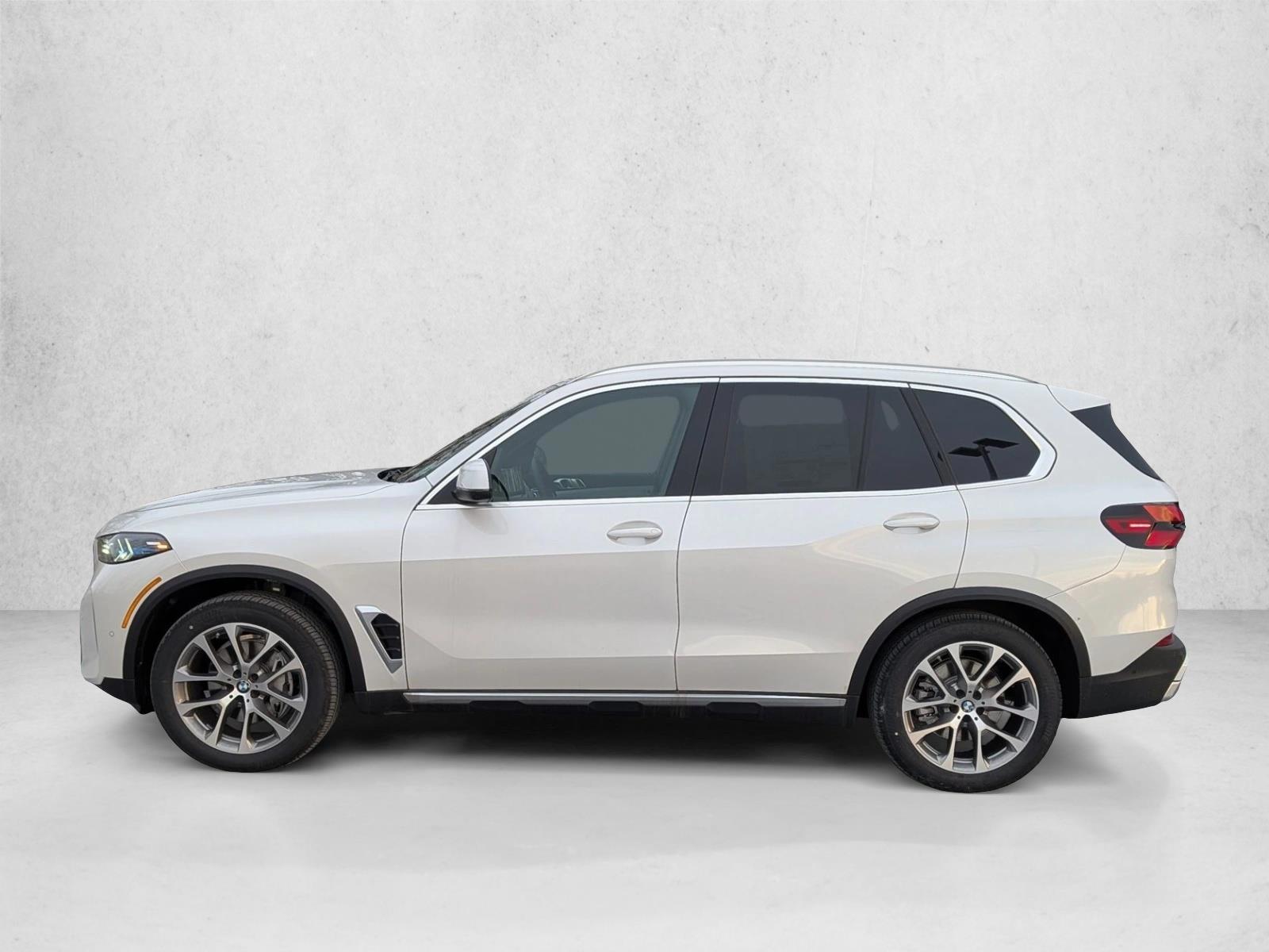 Thumbnail: 2026 BMW X5 - 2